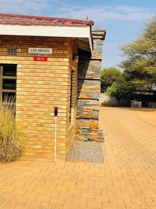 Rest and Work at Los Abrigos Villa in Molepolole
