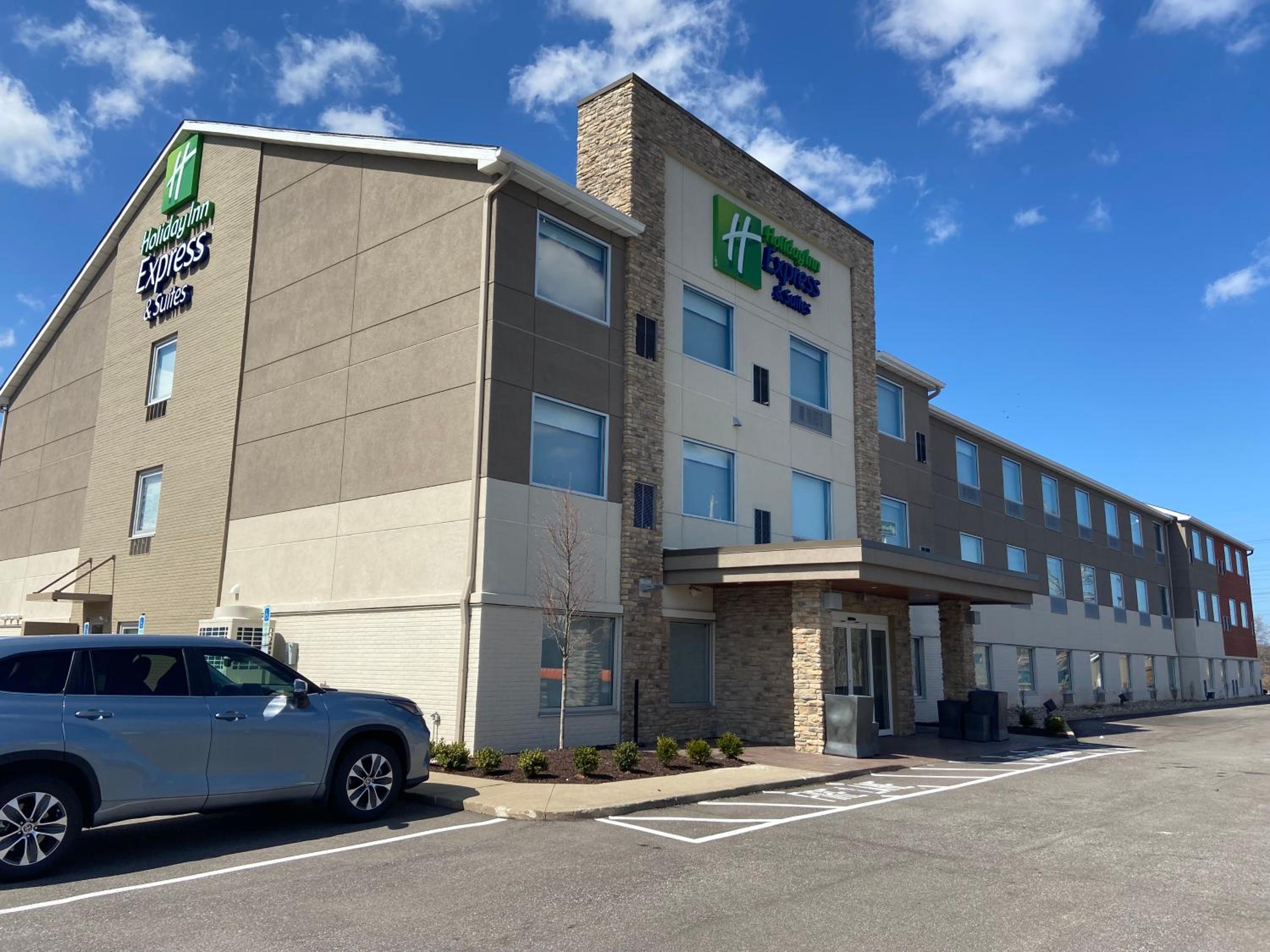 Hotel Holiday Inn Express & Suites Elyria By Ihg