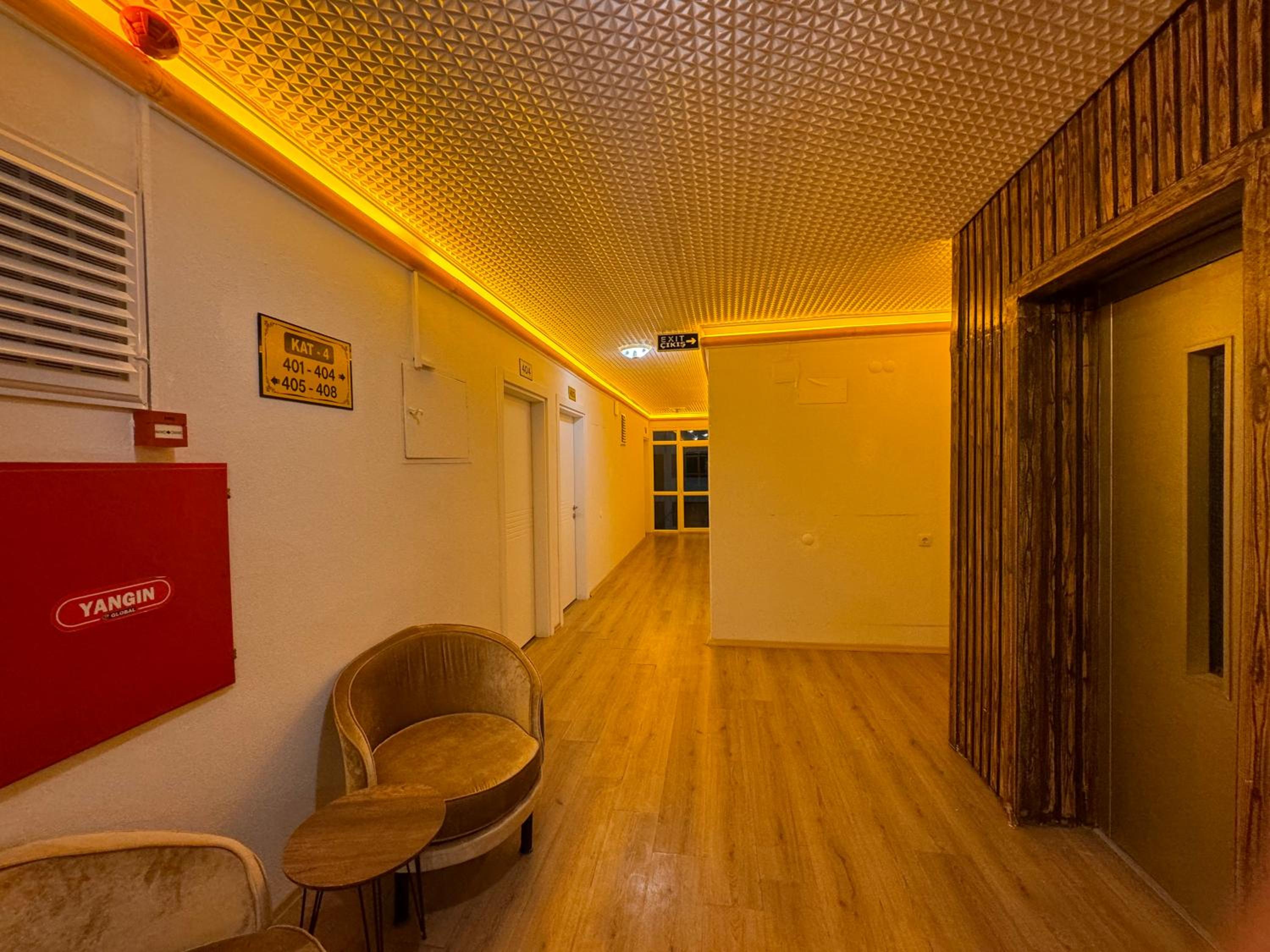 Far Life Hotel - Image 204