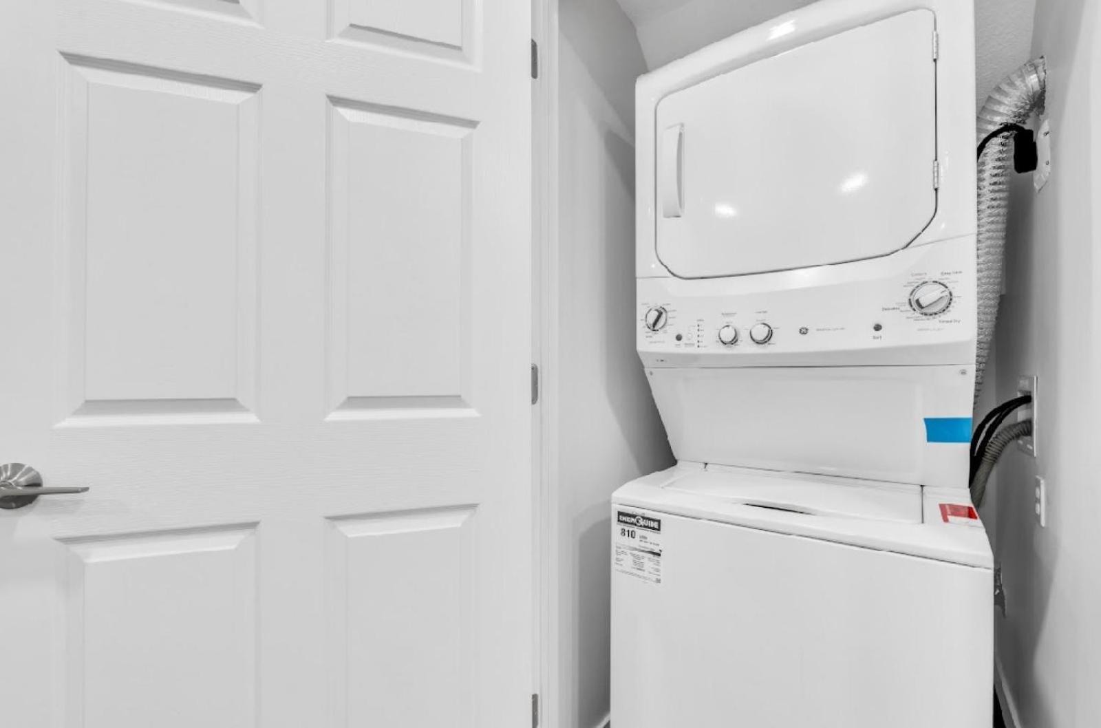 Luxurious and Spacious 2BR Suite