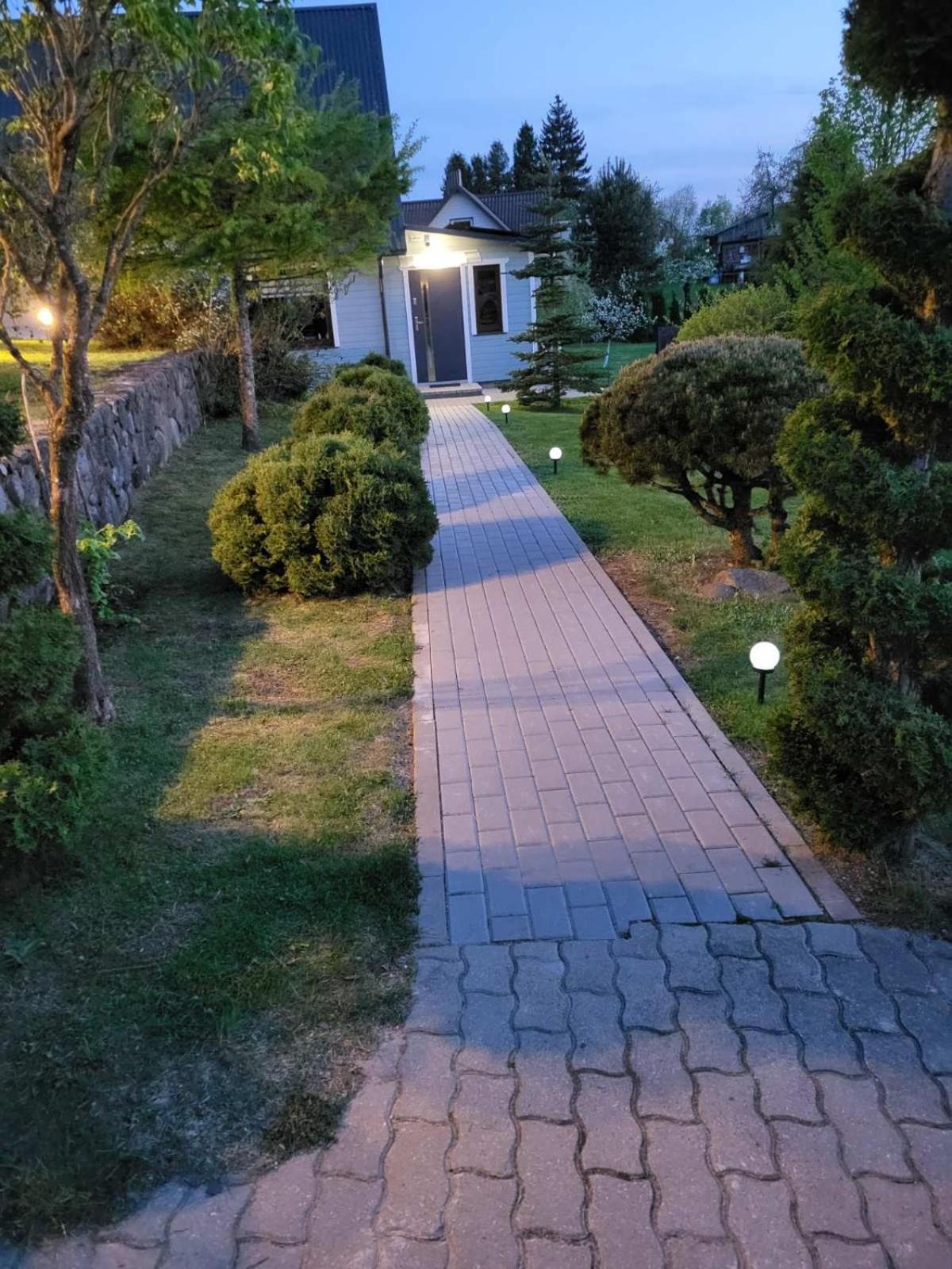 Photo 9