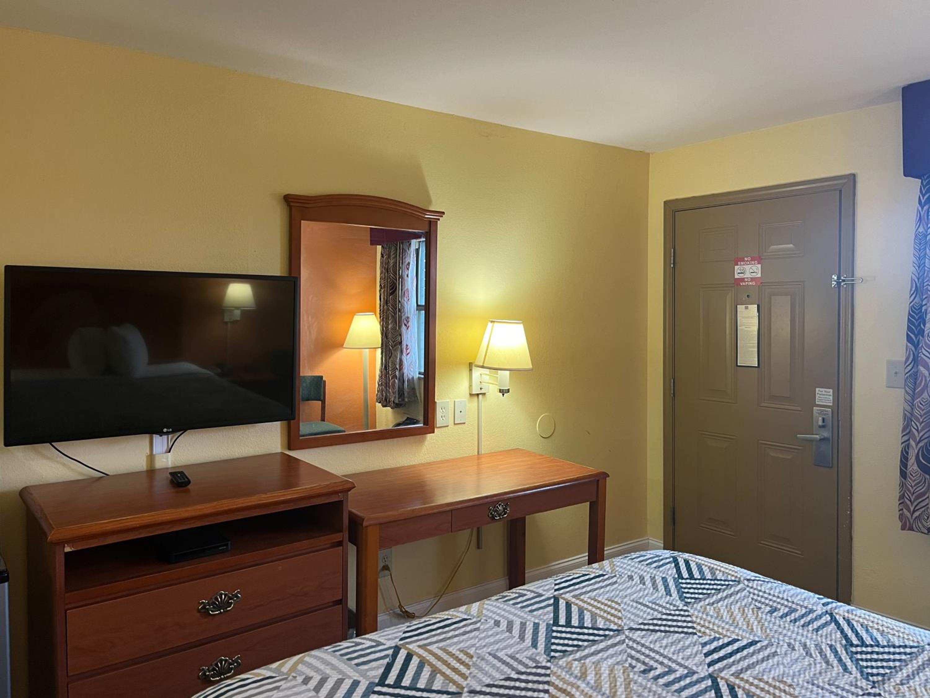 Motel 6 Morrilton, AR - Property Image 12