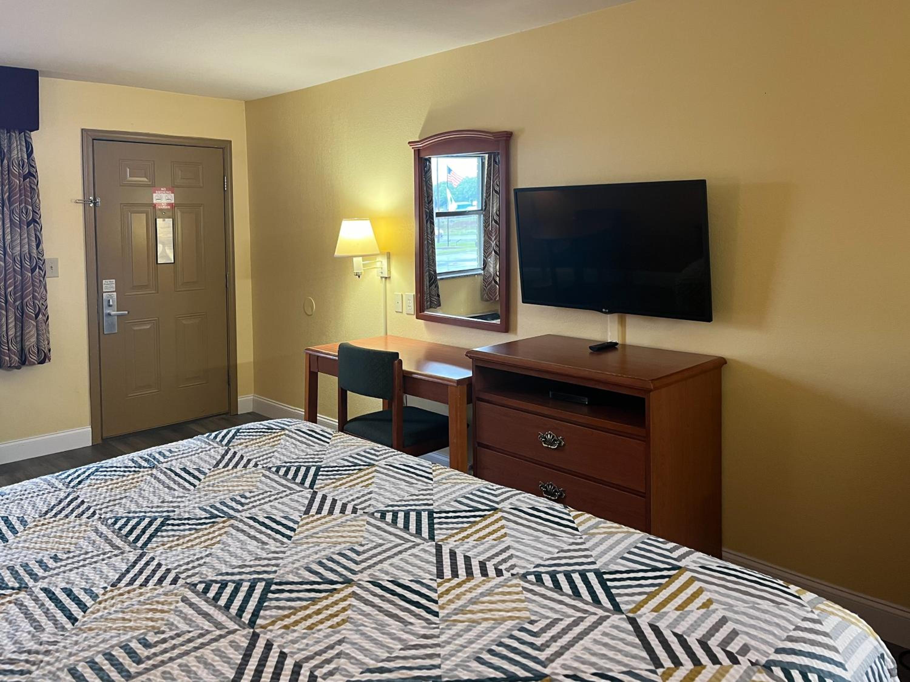 Motel 6 Morrilton, AR - Property Image 5