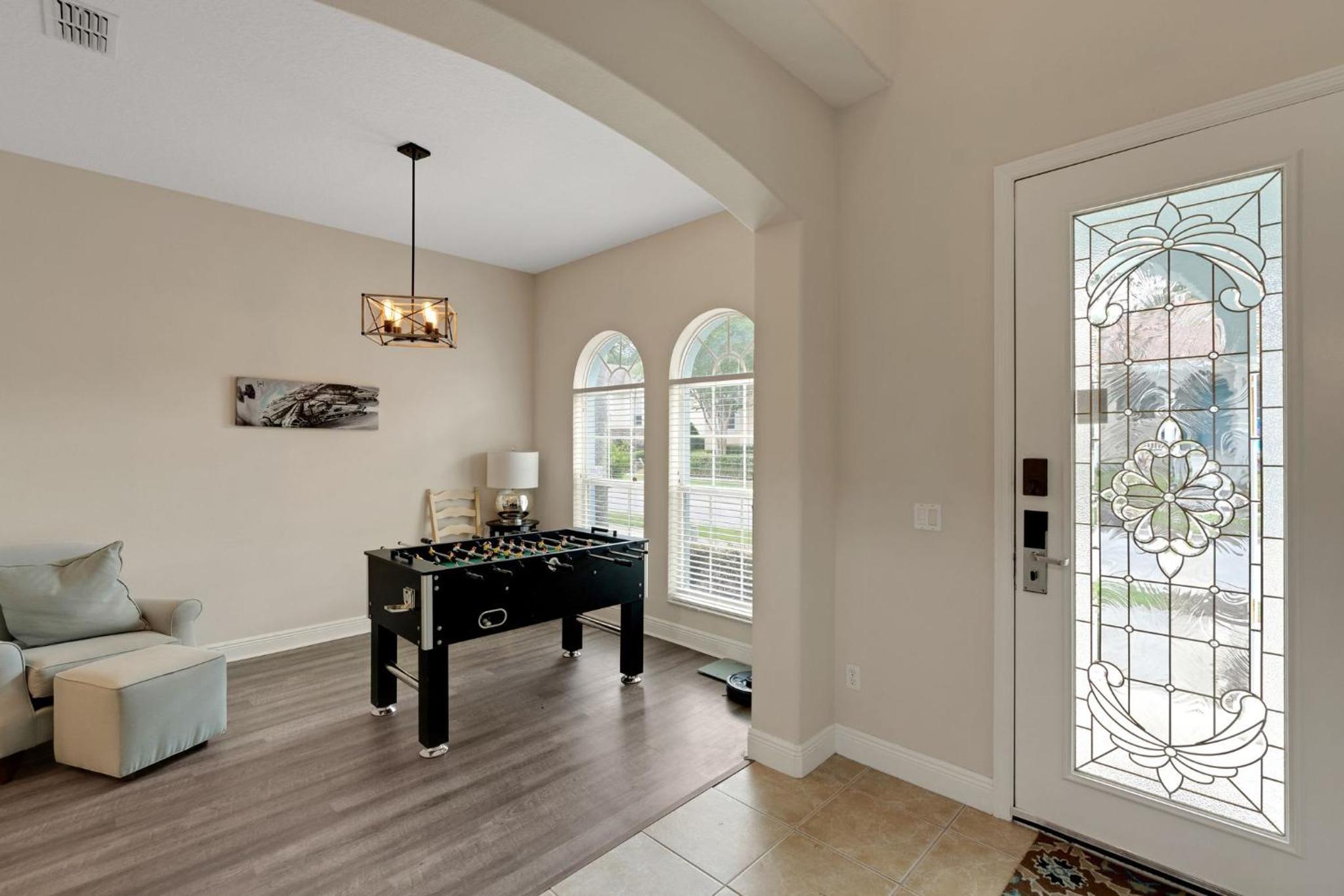 Gorgeous 5Bed Pool Home with Spa in Reunion-1223MS view 3