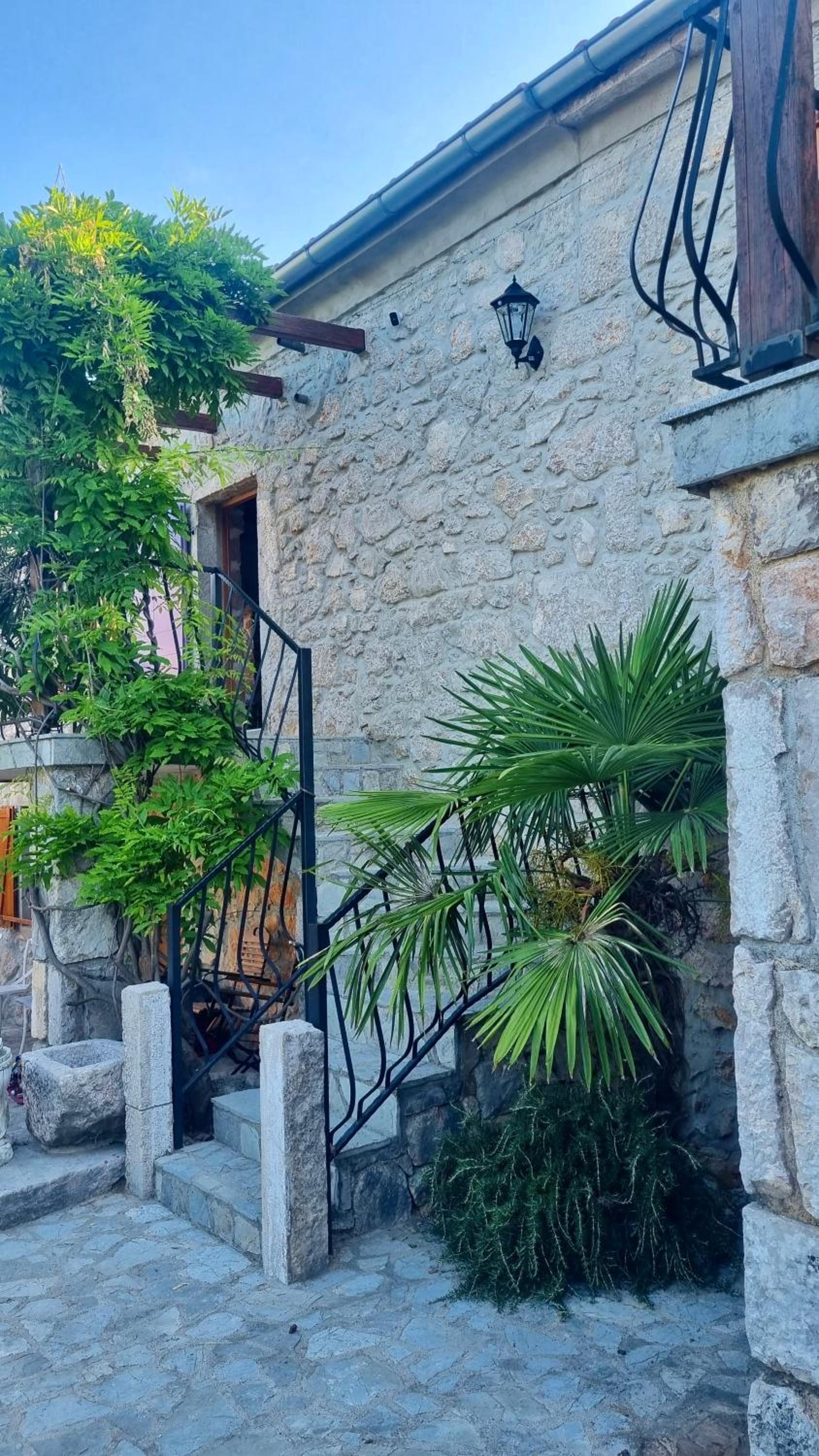 Villa Lapis