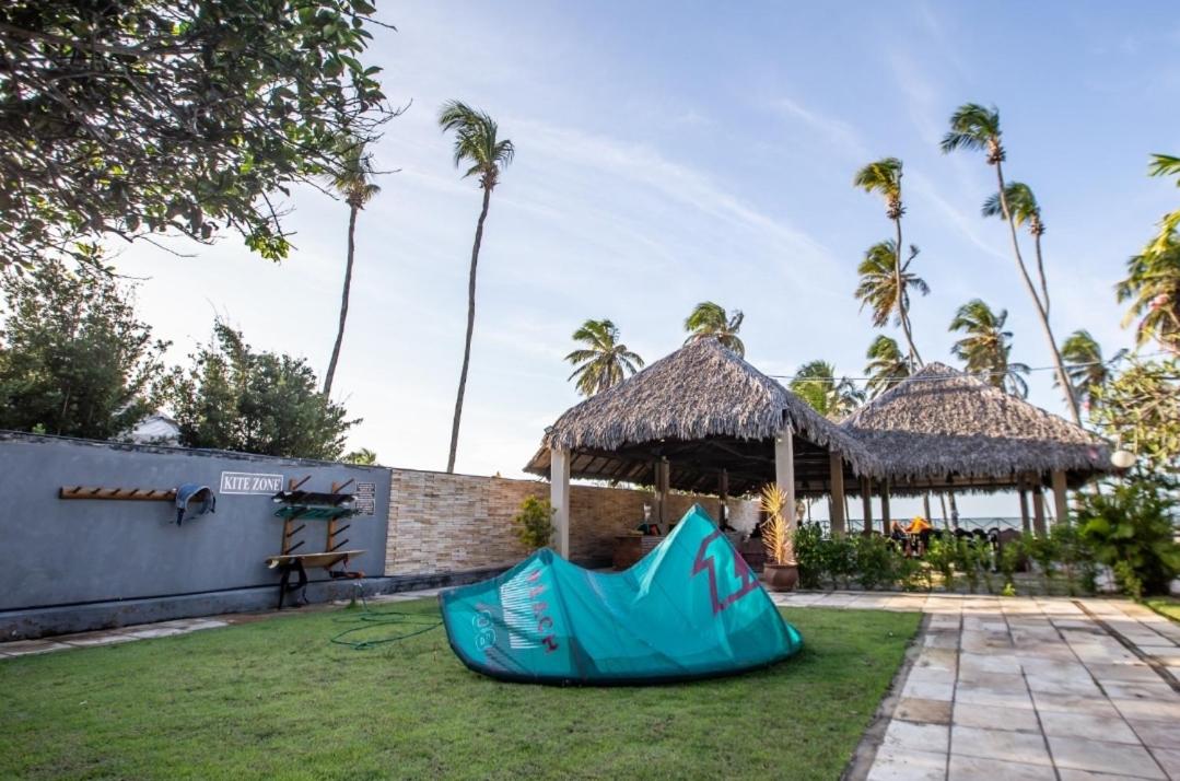 Go Eco Paradise Ap210 Pé na Areia e Piscina no Centro do Cumbuco