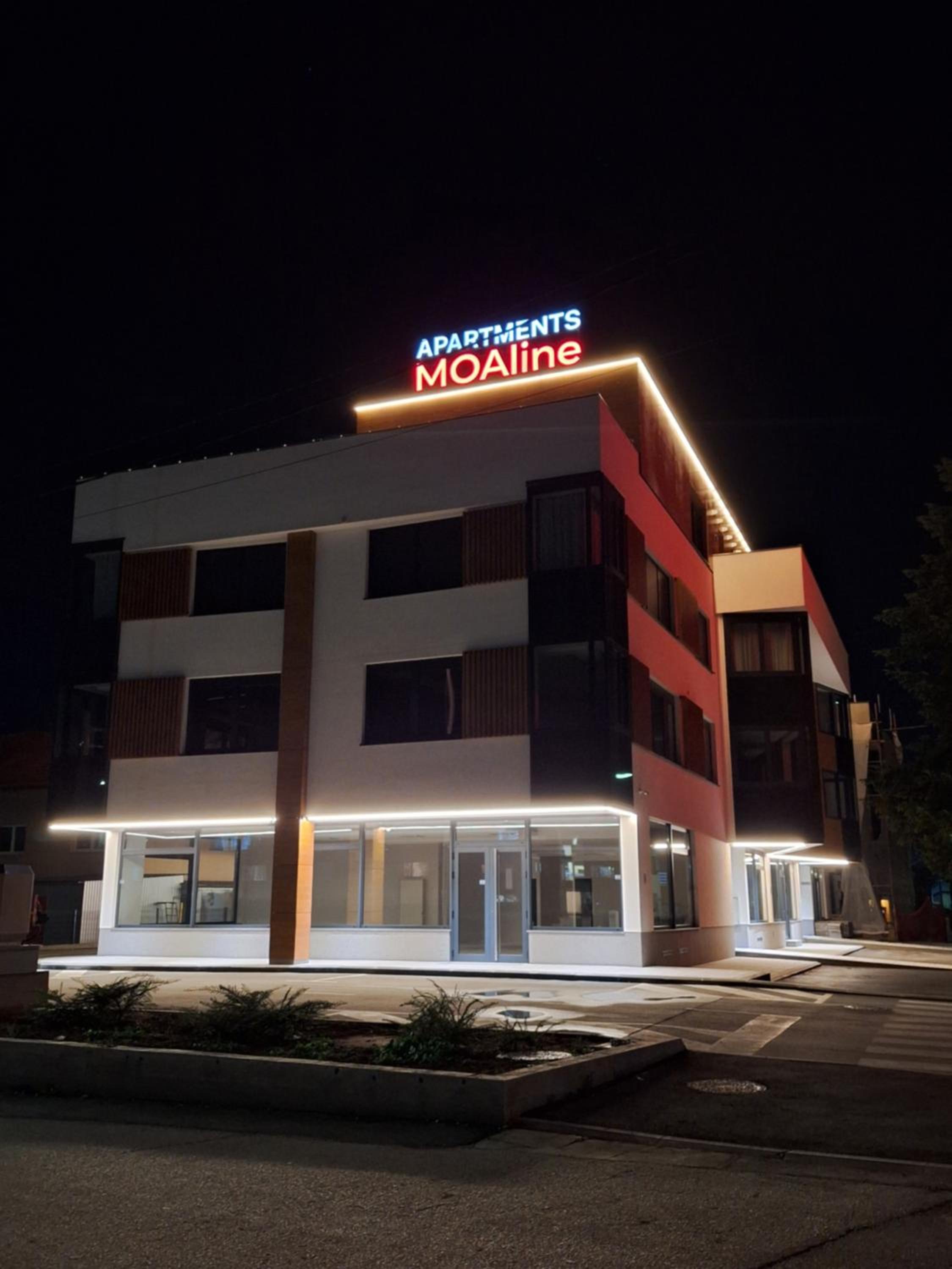 Moaline Apartments, free parking