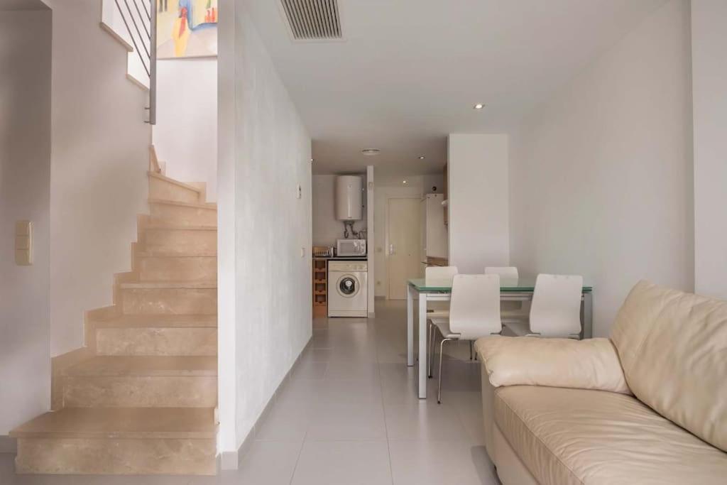 Penthouse Fenals Beach