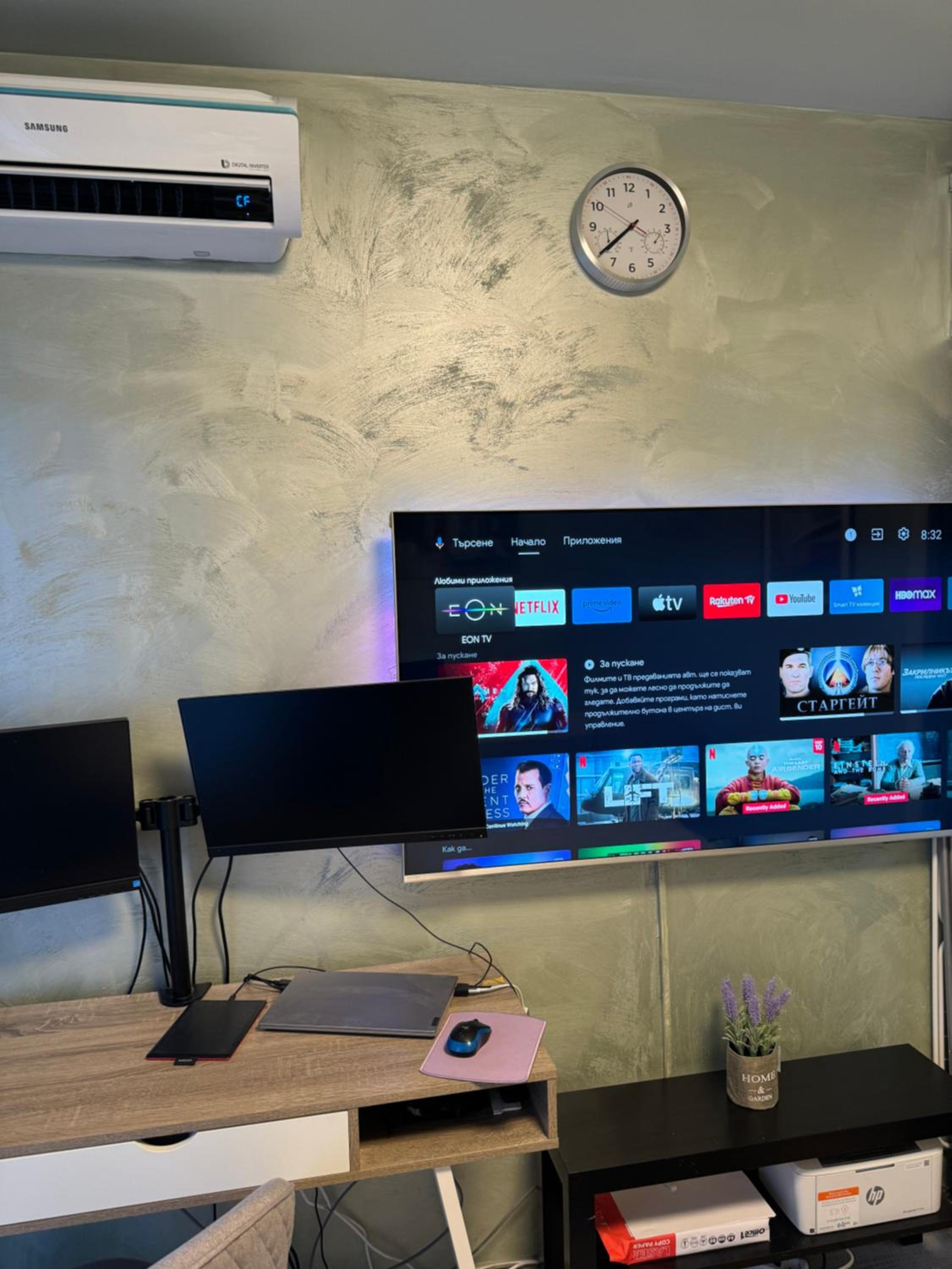 2-Bedroom with Private Parking fast WiFi 3-AirCon 3-SmartTVs WorkDesk Youtube Premium and Netflix