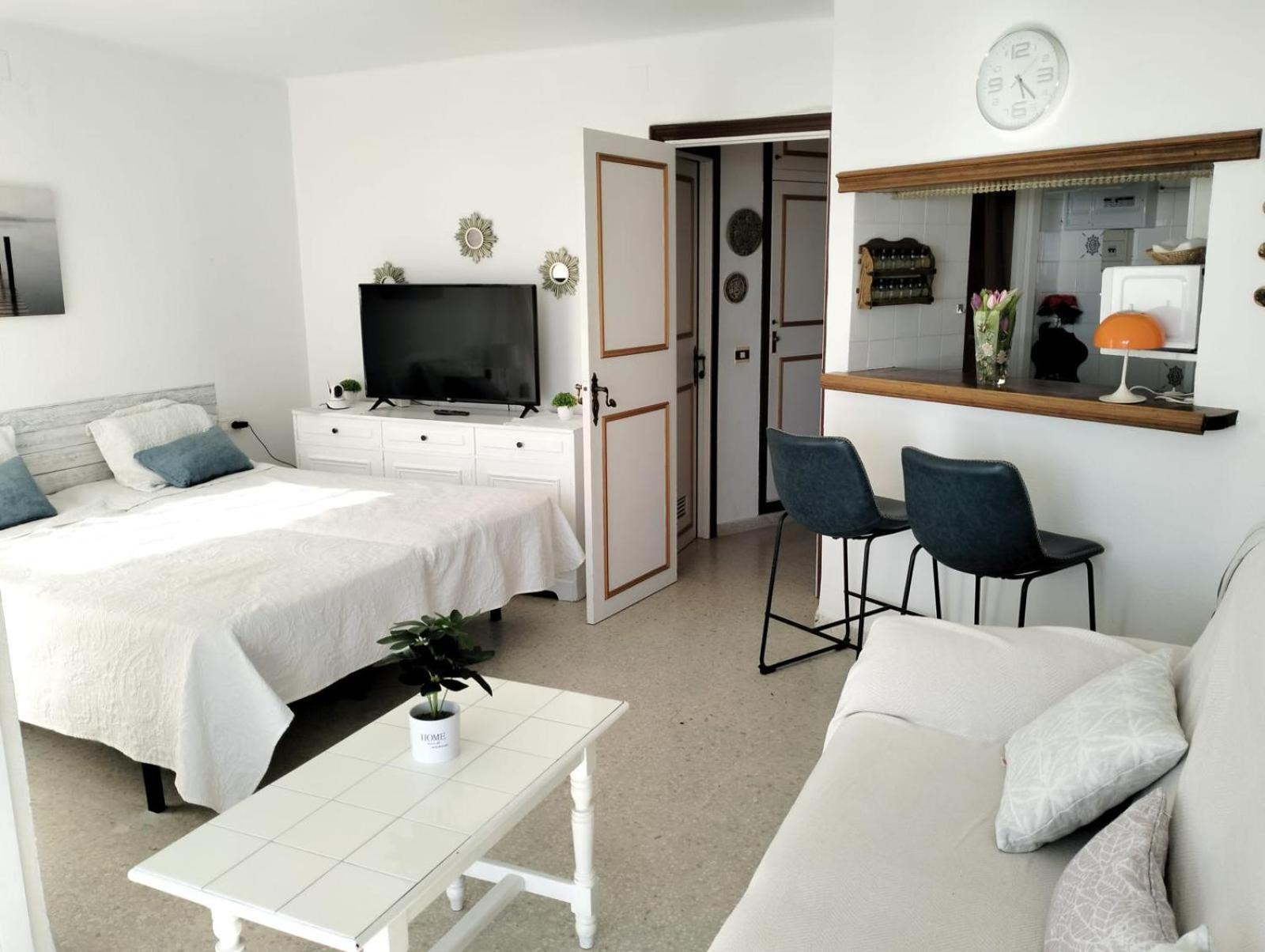 Estudio la Canoa Beach