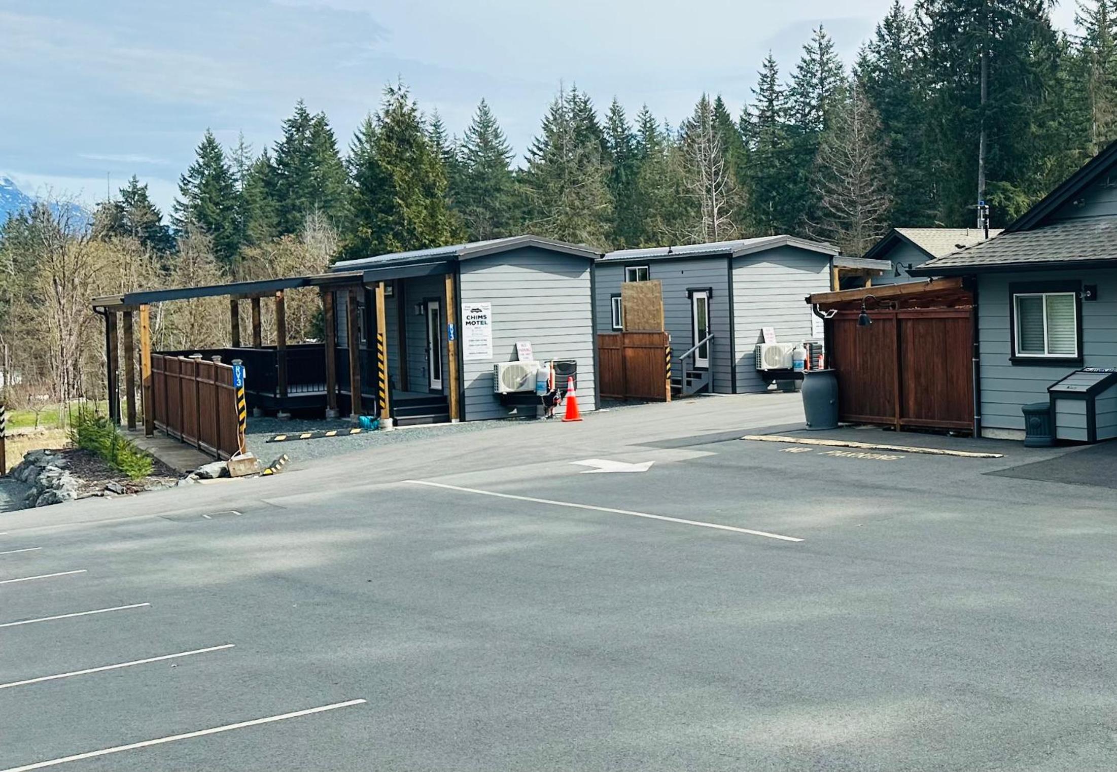 Chims Cabins - Port Alberni