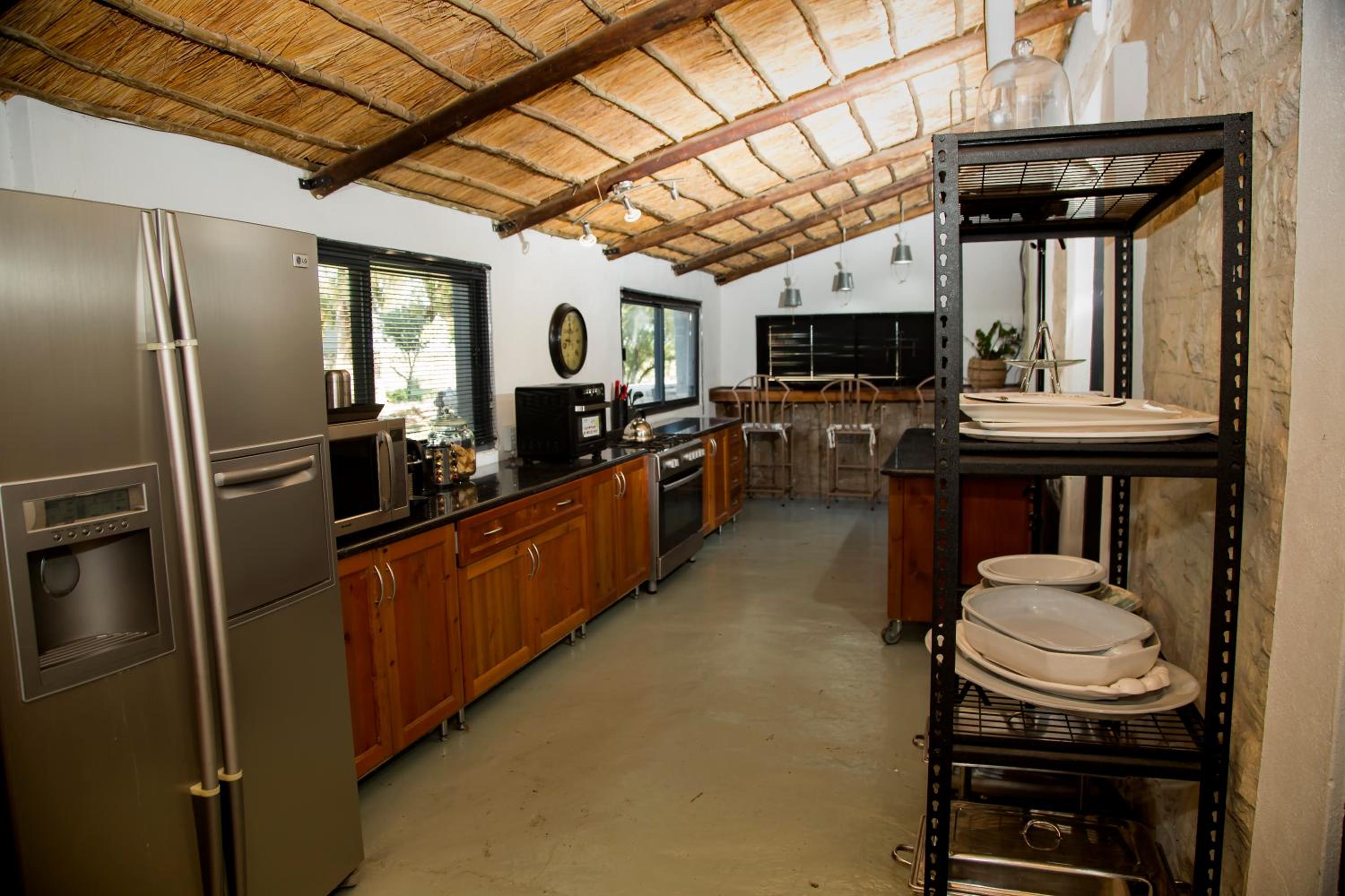 Grootvallei Guest Farm - Main lodge view 5