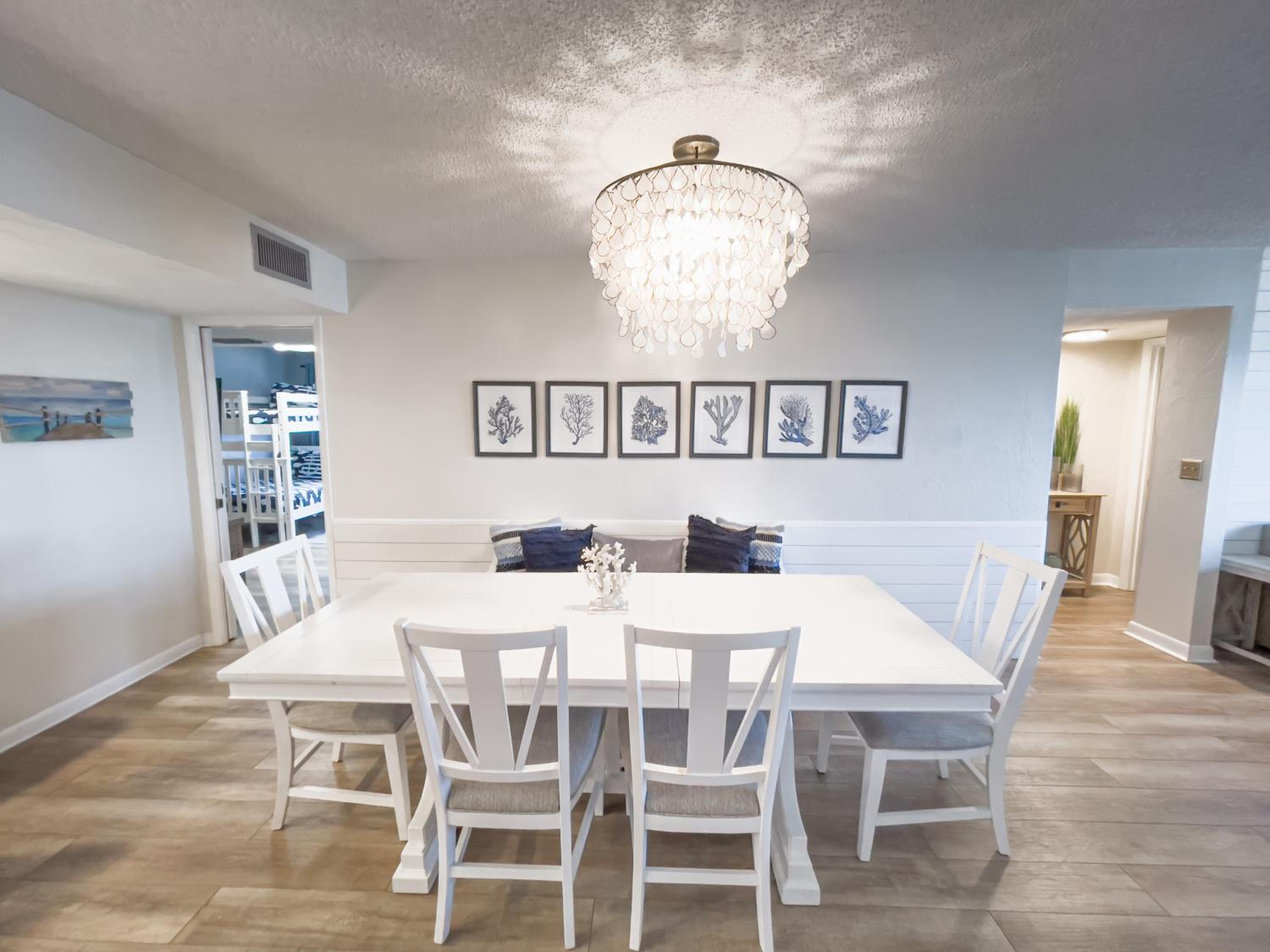 Luxury, Direct Oceanfront Unit and Balcony, Northeast Corner, Heated Pool, Garage Parking