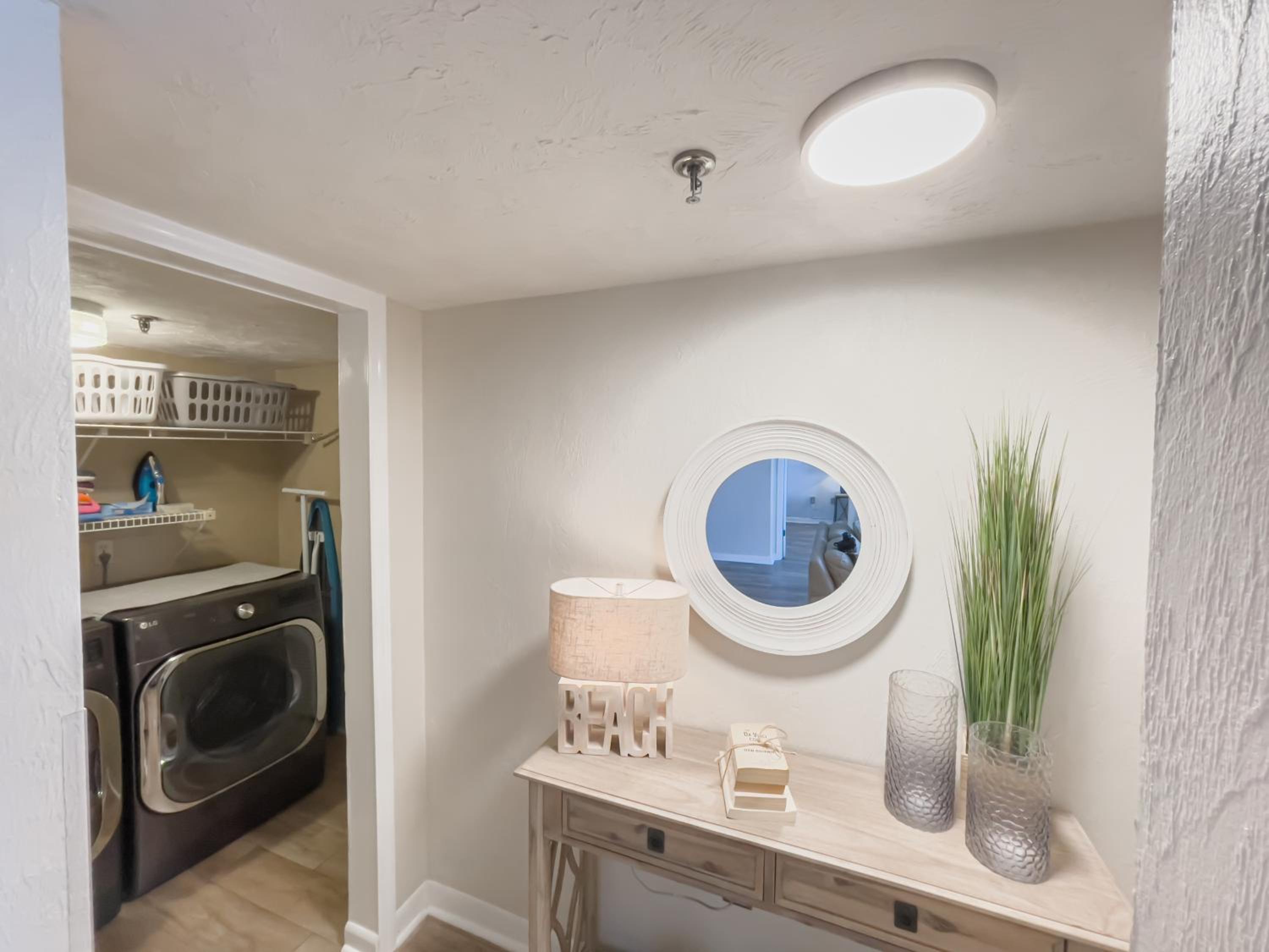 Luxury, Direct Oceanfront Unit and Balcony, Northeast Corner, Heated Pool, Garage Parking