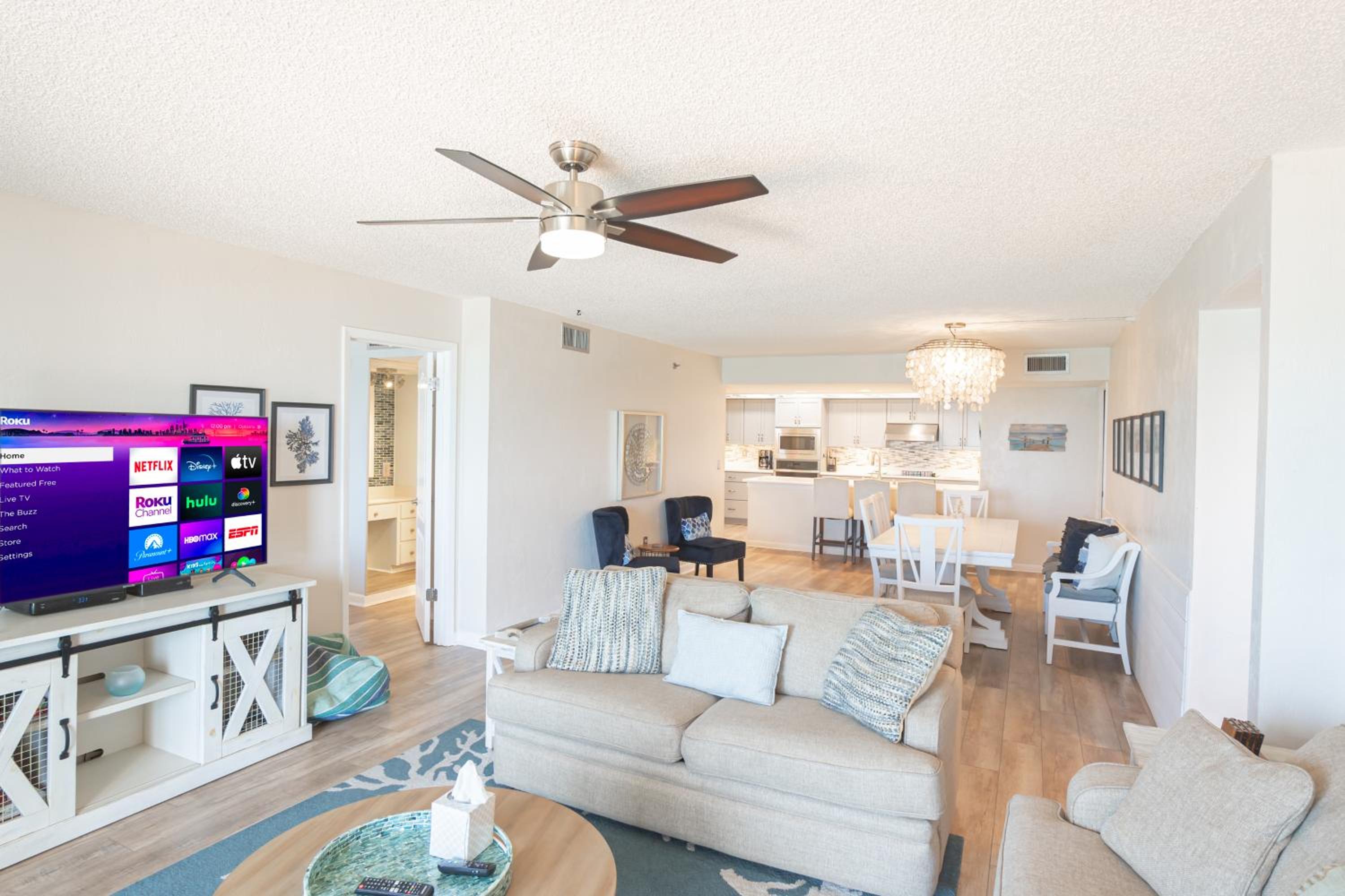 Luxury, Direct Oceanfront Unit and Balcony, Northeast Corner, Heated Pool, Garage Parking