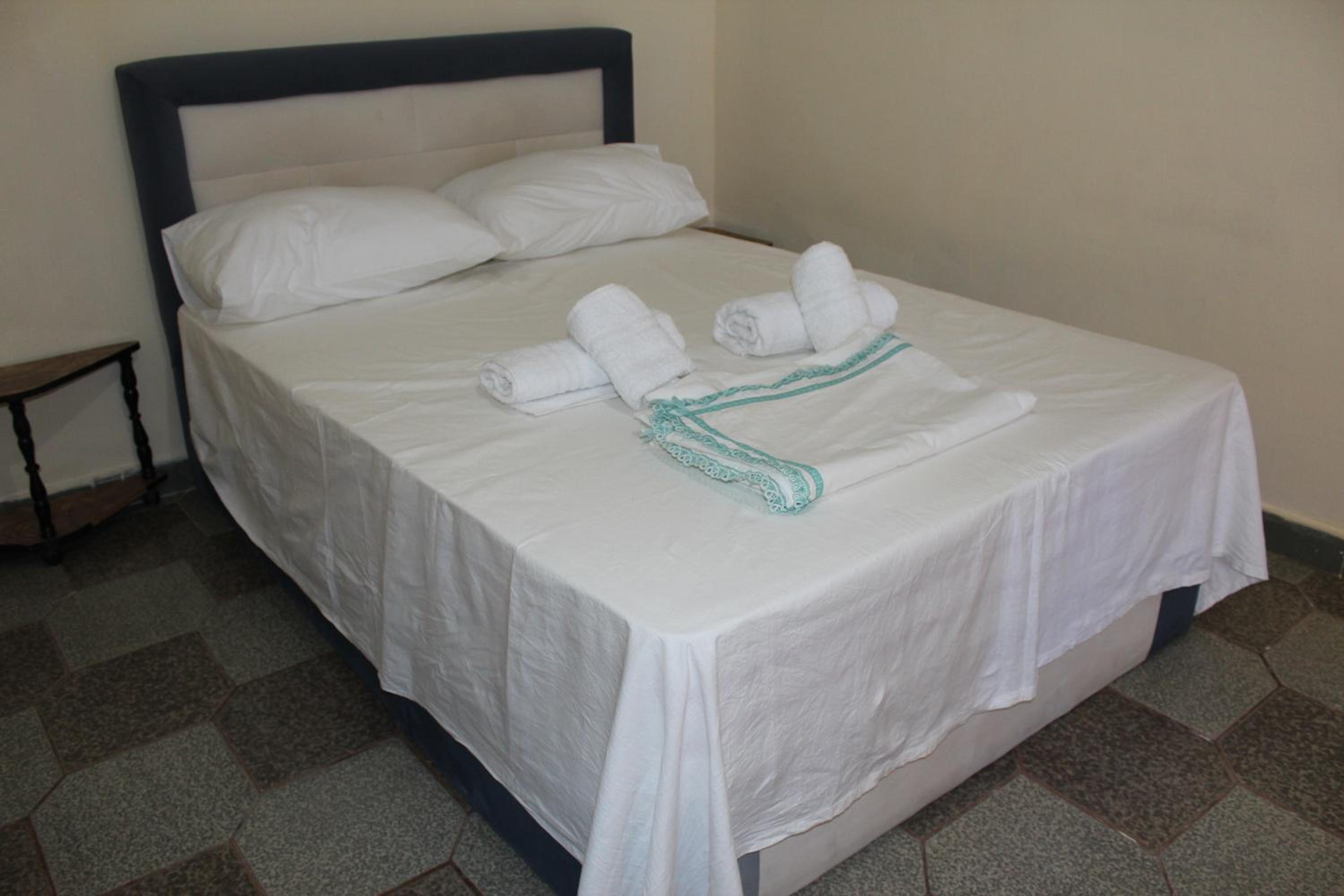 Xhejms Apartaments