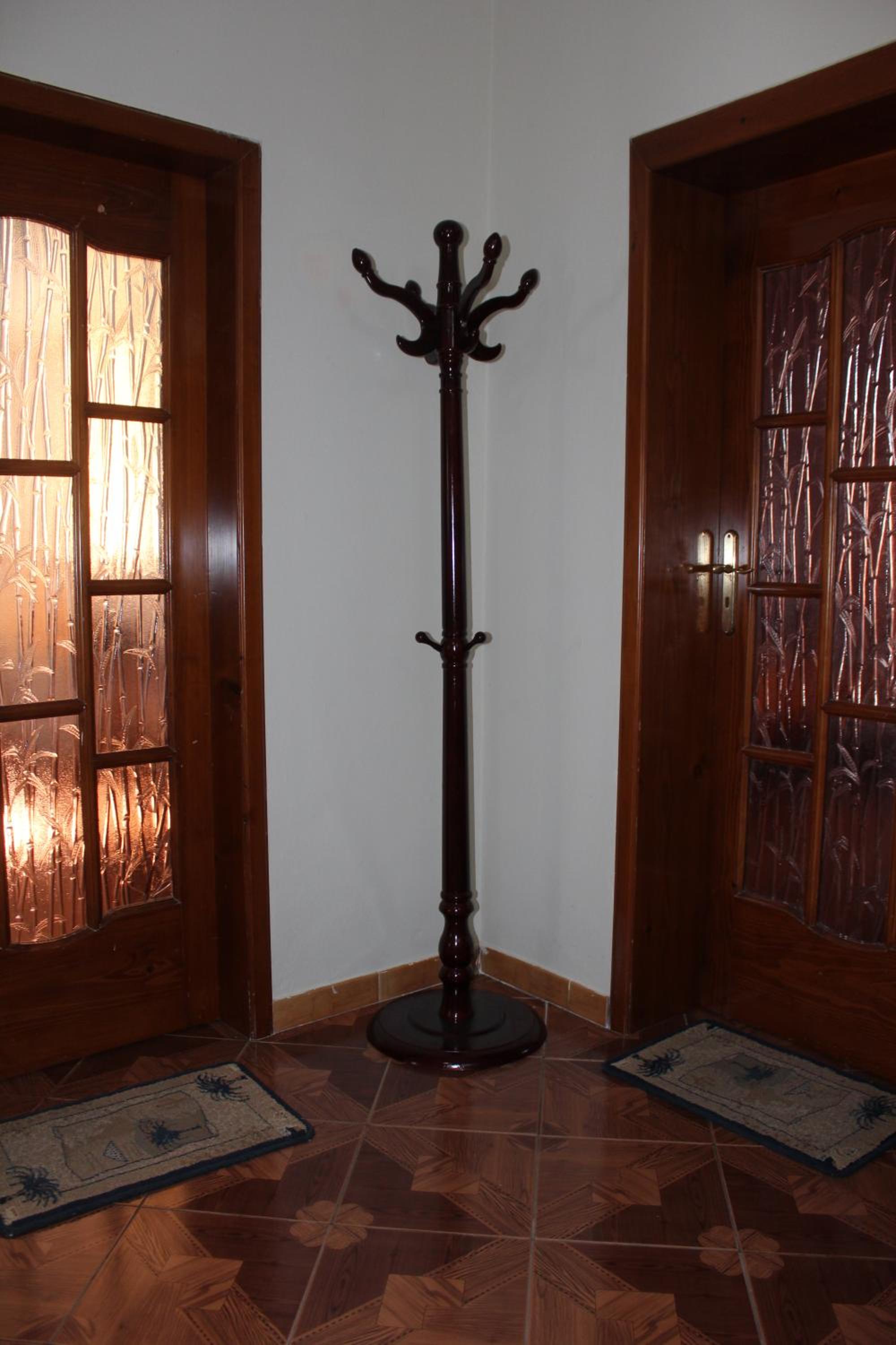 Xhejms Apartaments