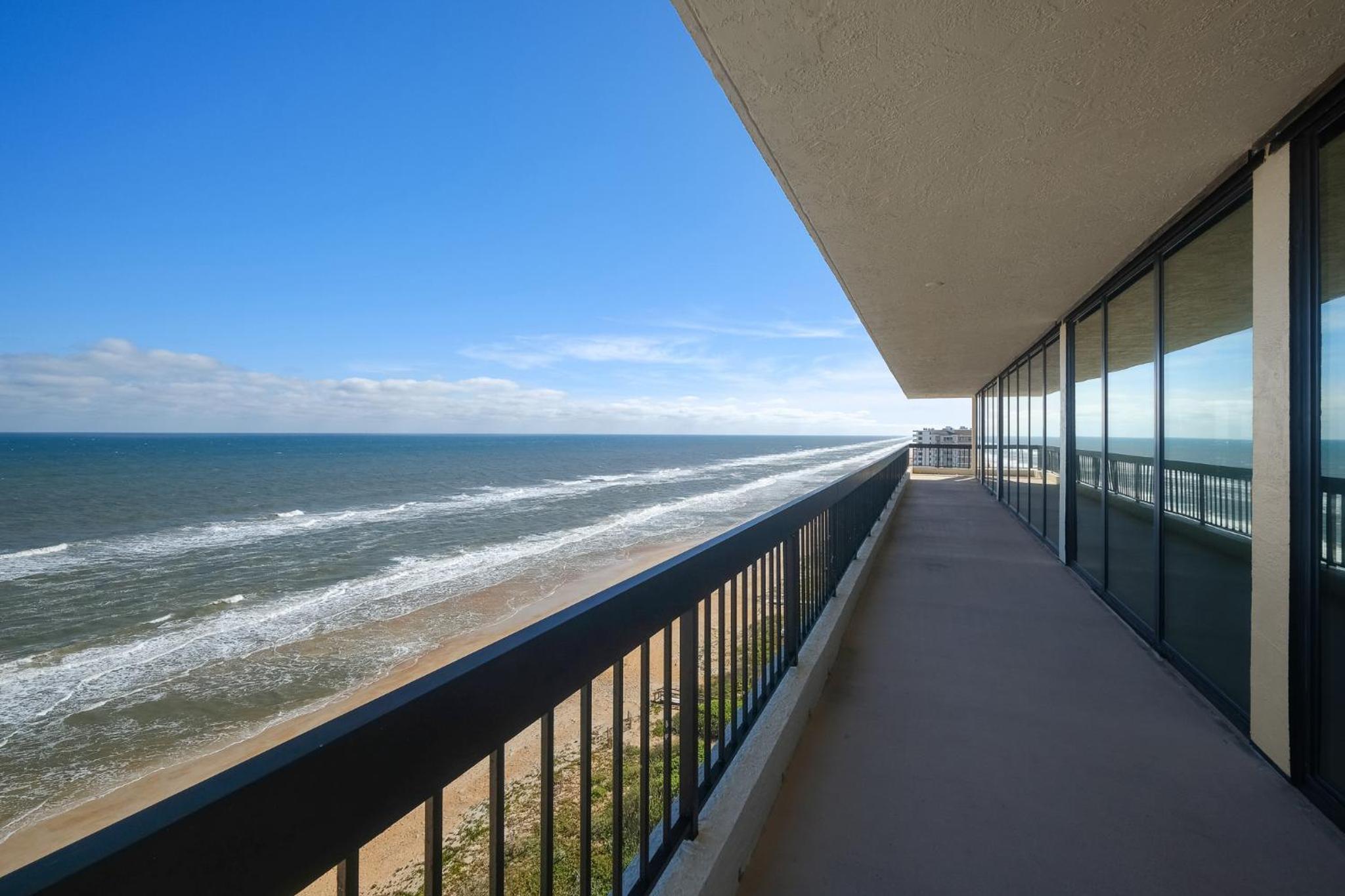 Luxury, Direct Oceanfront Unit and Balcony, Northeast Corner, Heated Pool, Garage Parking