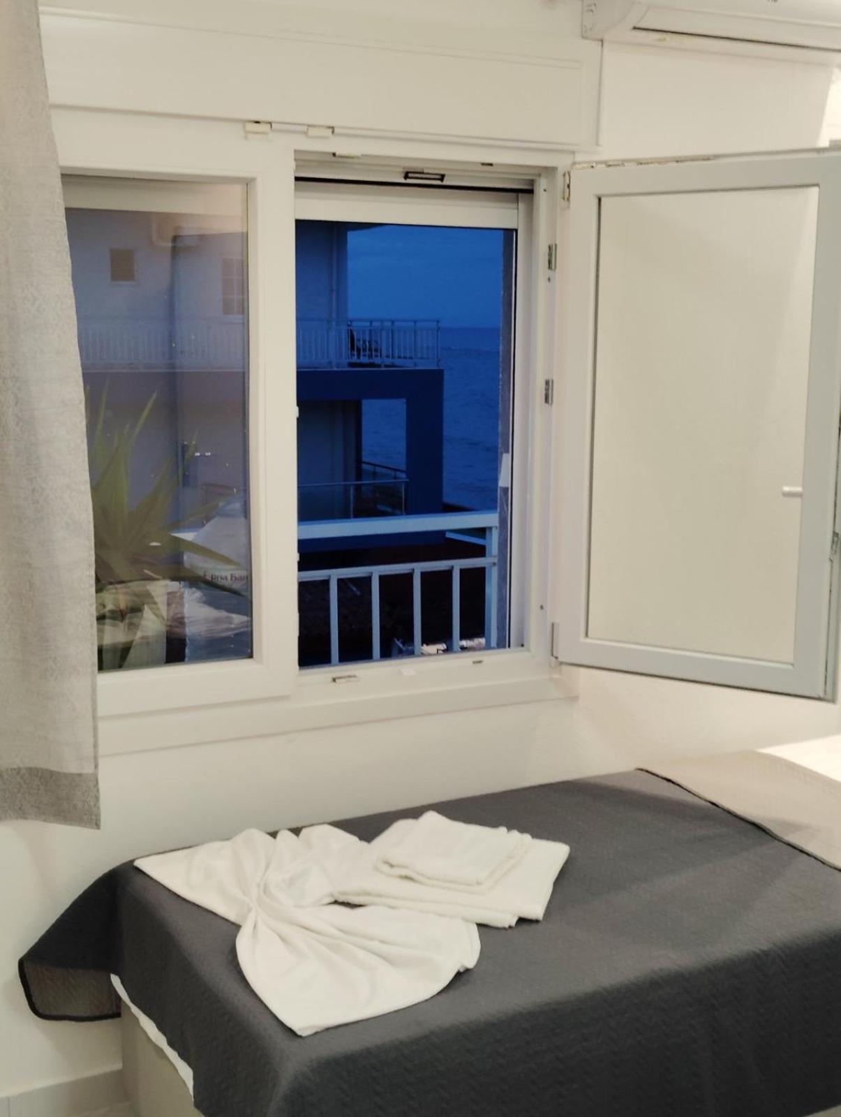 Gold Sand Apartments