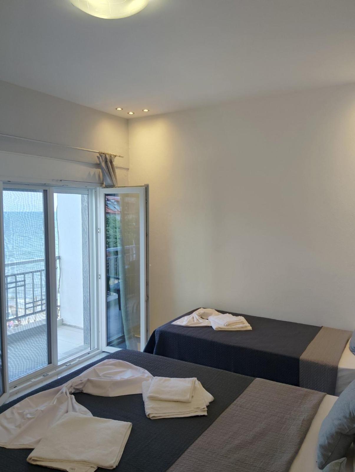 Gold Sand Apartments
