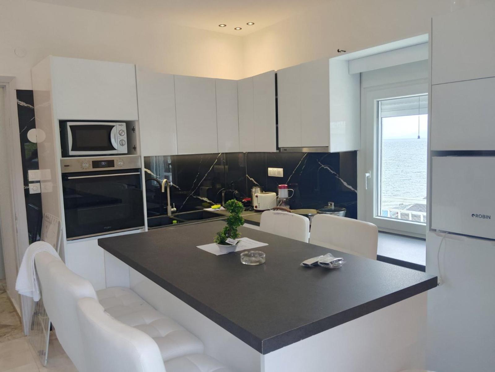 Gold Sand Apartments
