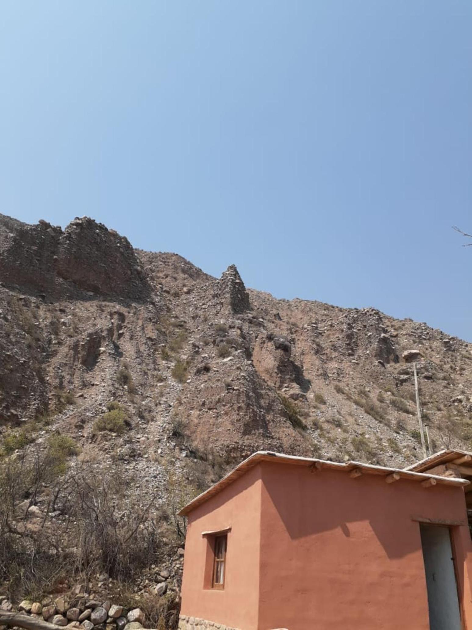 Cabañas Santa Rita con hermosa vista a la montaña