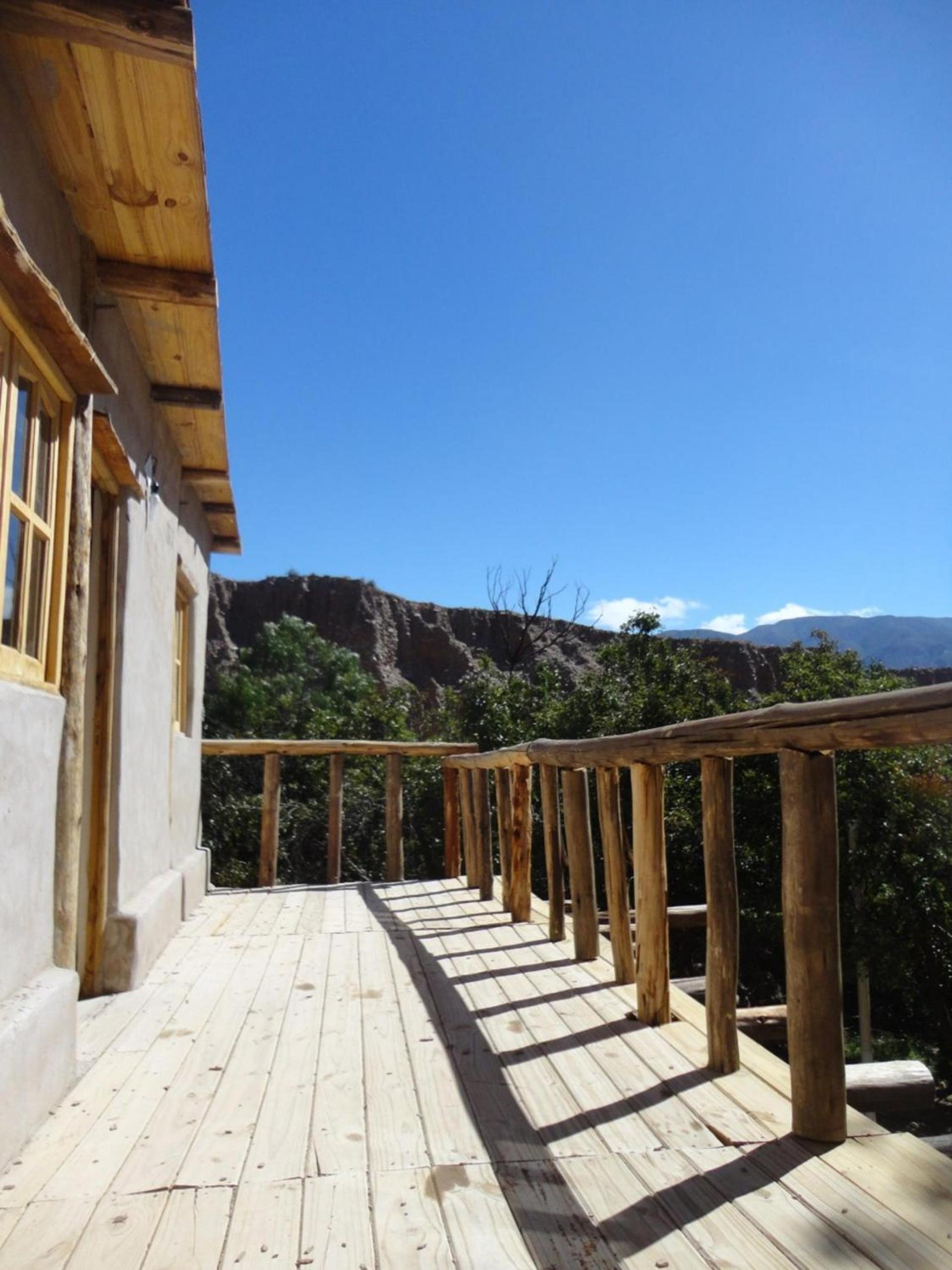 Cabañas Santa Rita con hermosa vista a la montaña