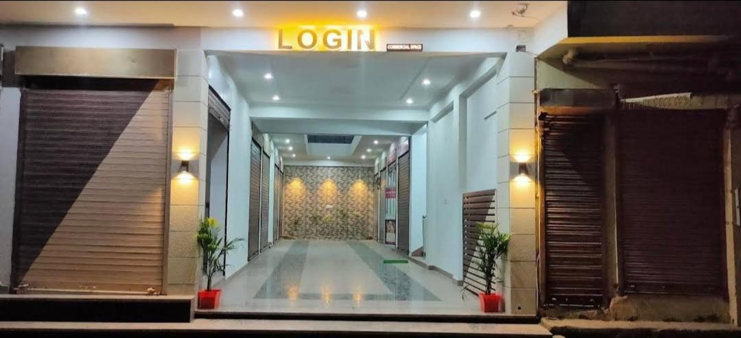Login Rooms view 4