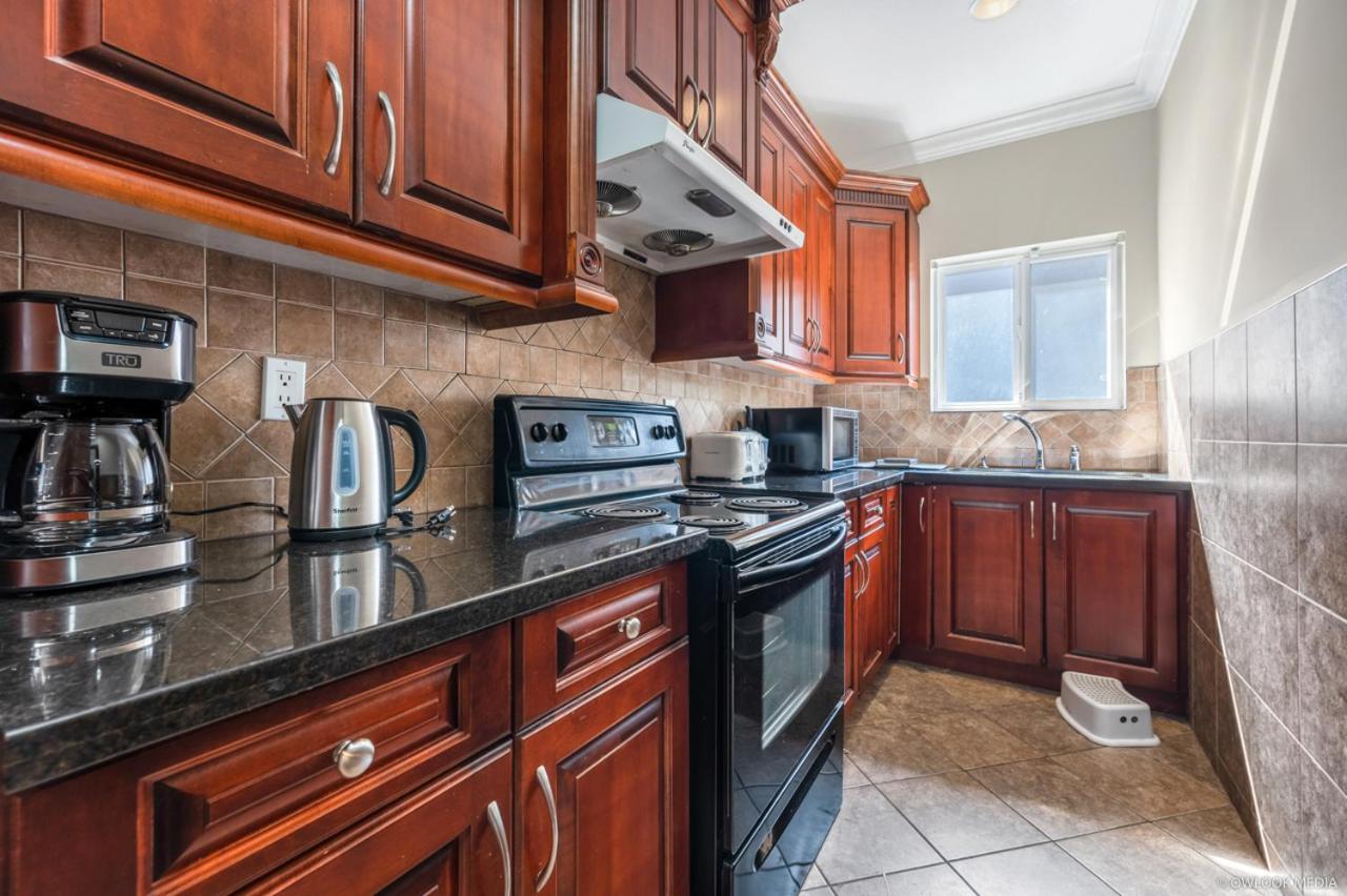 Cozy Share Home 3BD Suite in Coquitlam