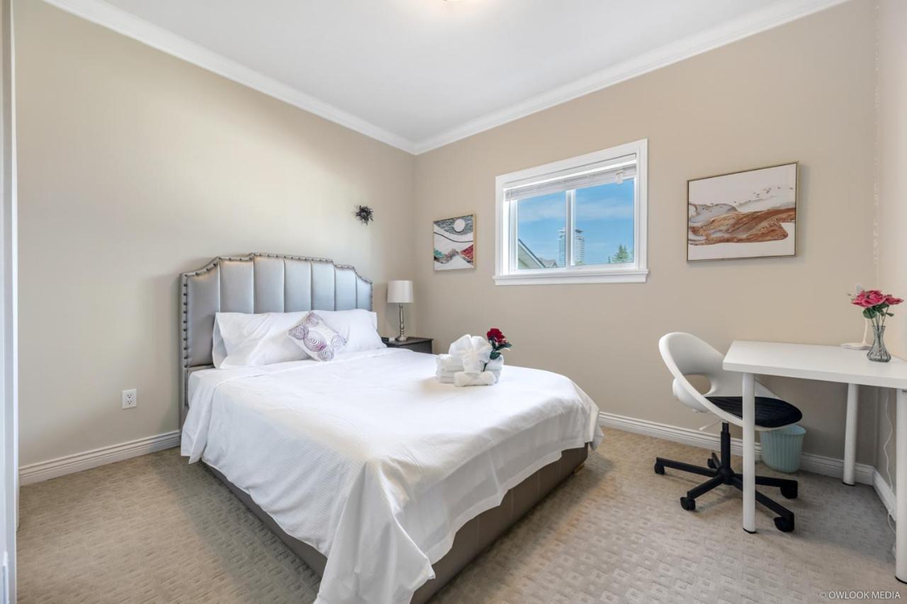 Cozy Share Home 3BD Suite in Coquitlam