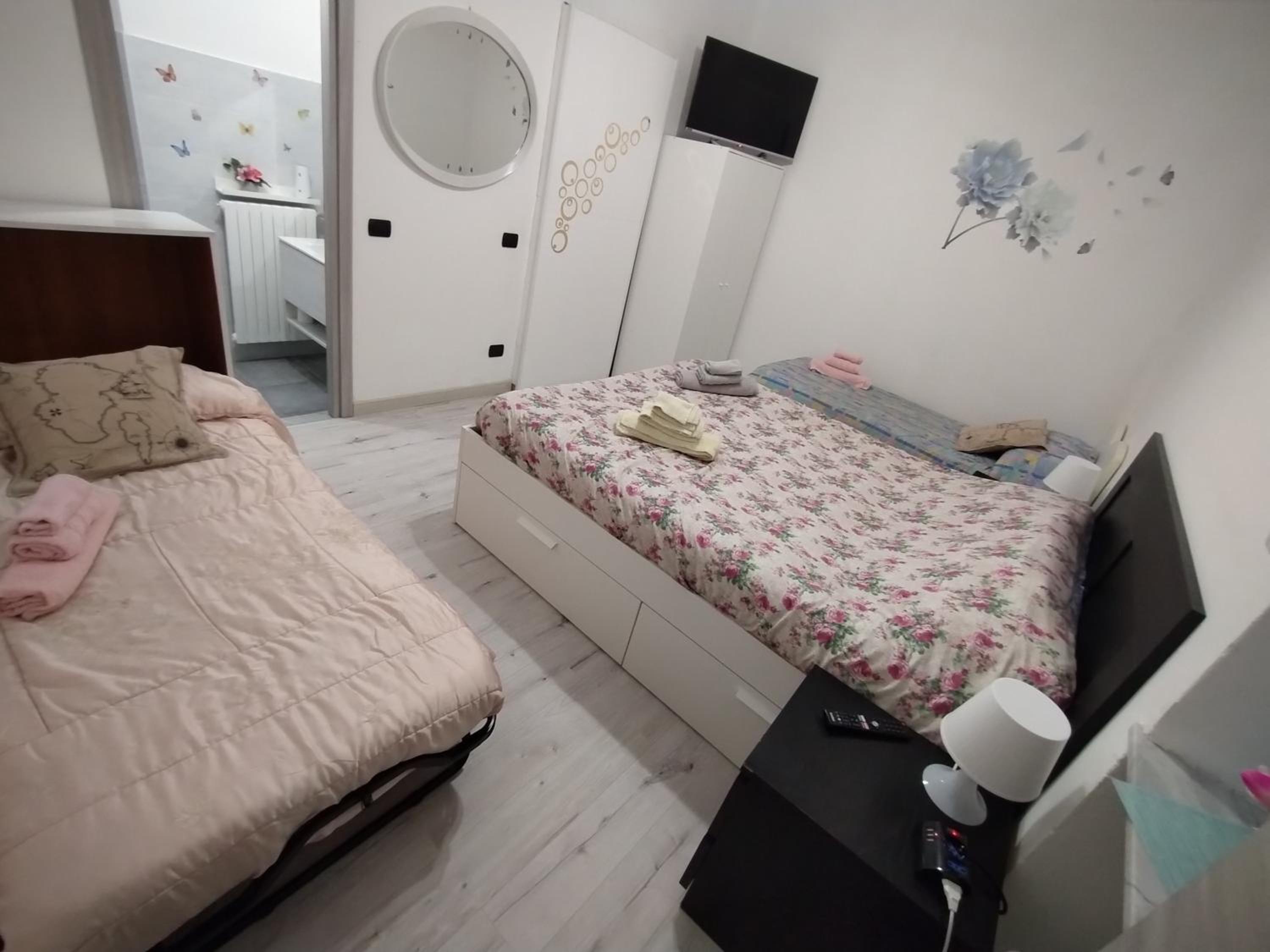 Somma Lombardo Vacations - Sweet home - Property Image 2