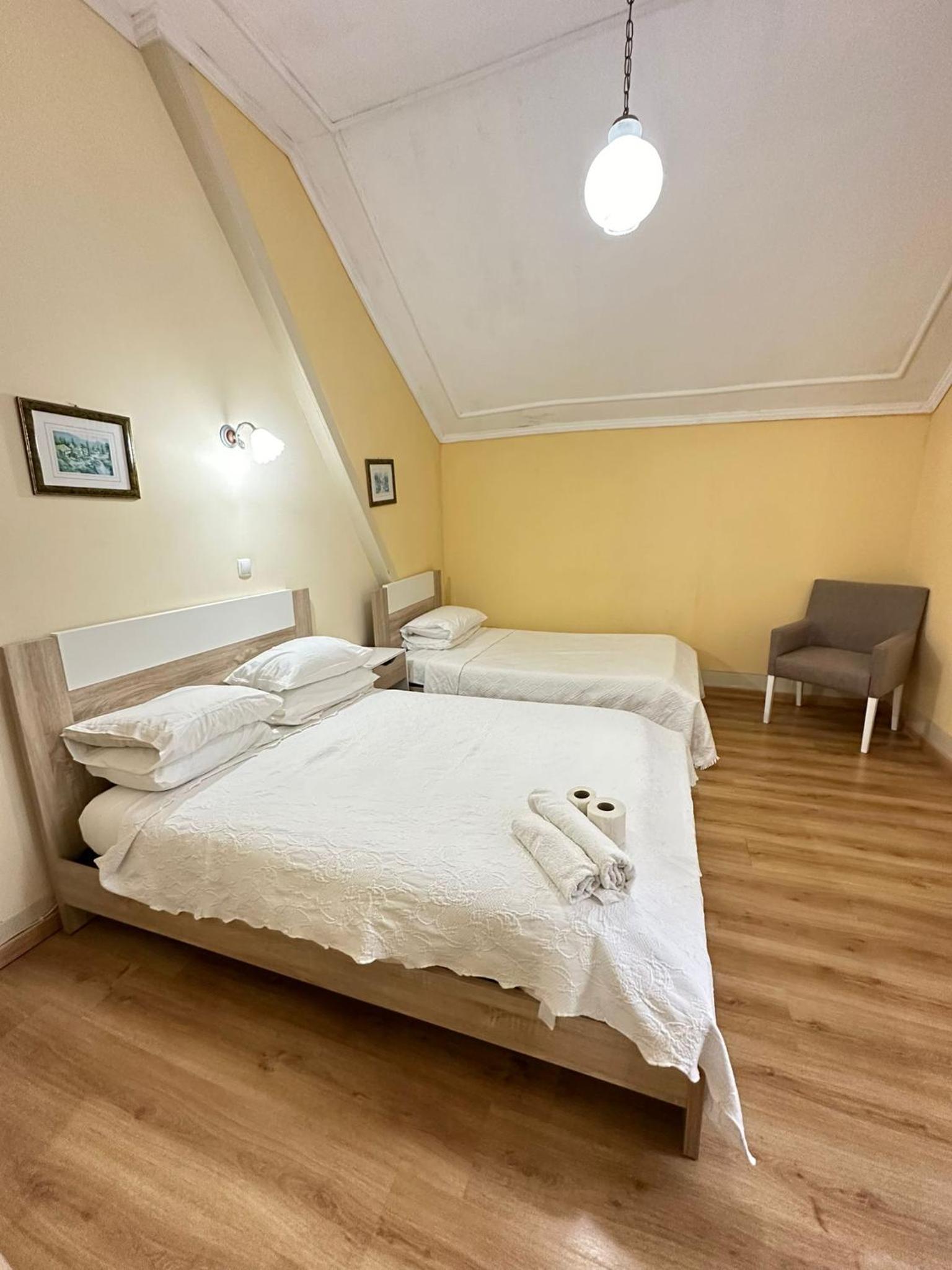 Central Guest House, photo 10