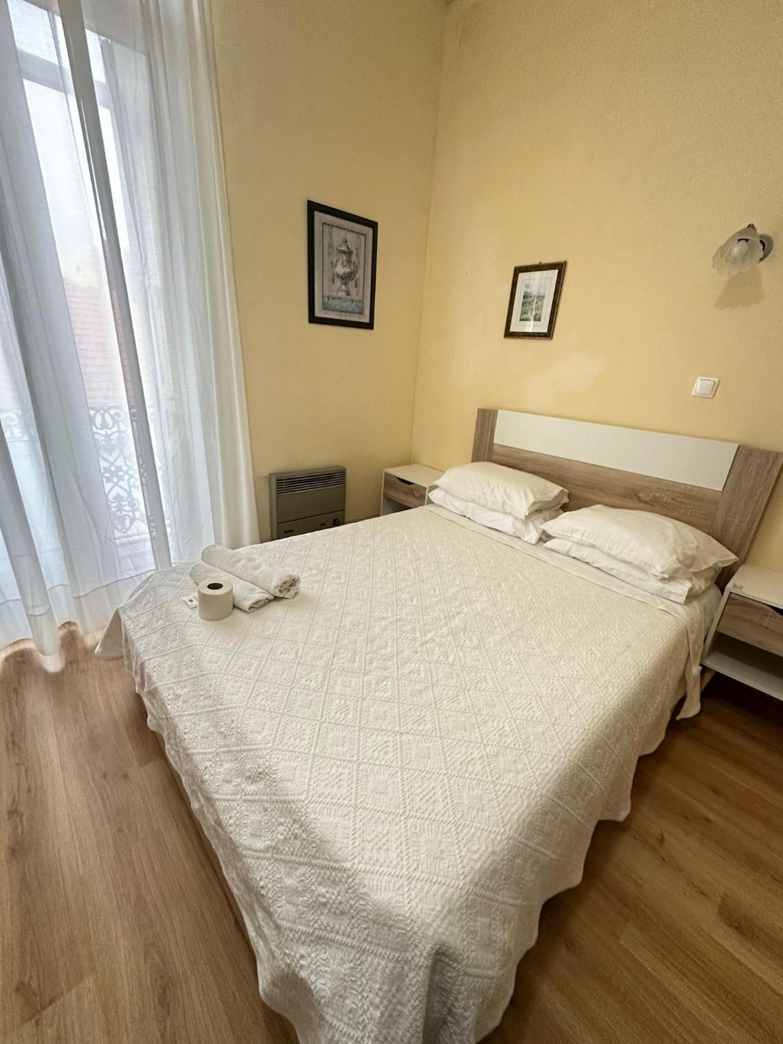Central Guest House, photo 9