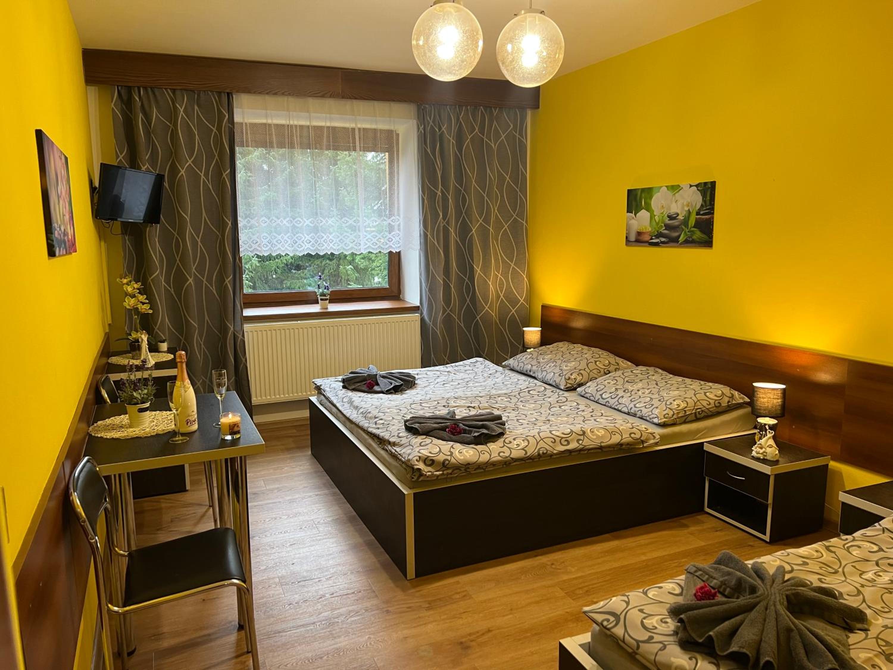 hotel room