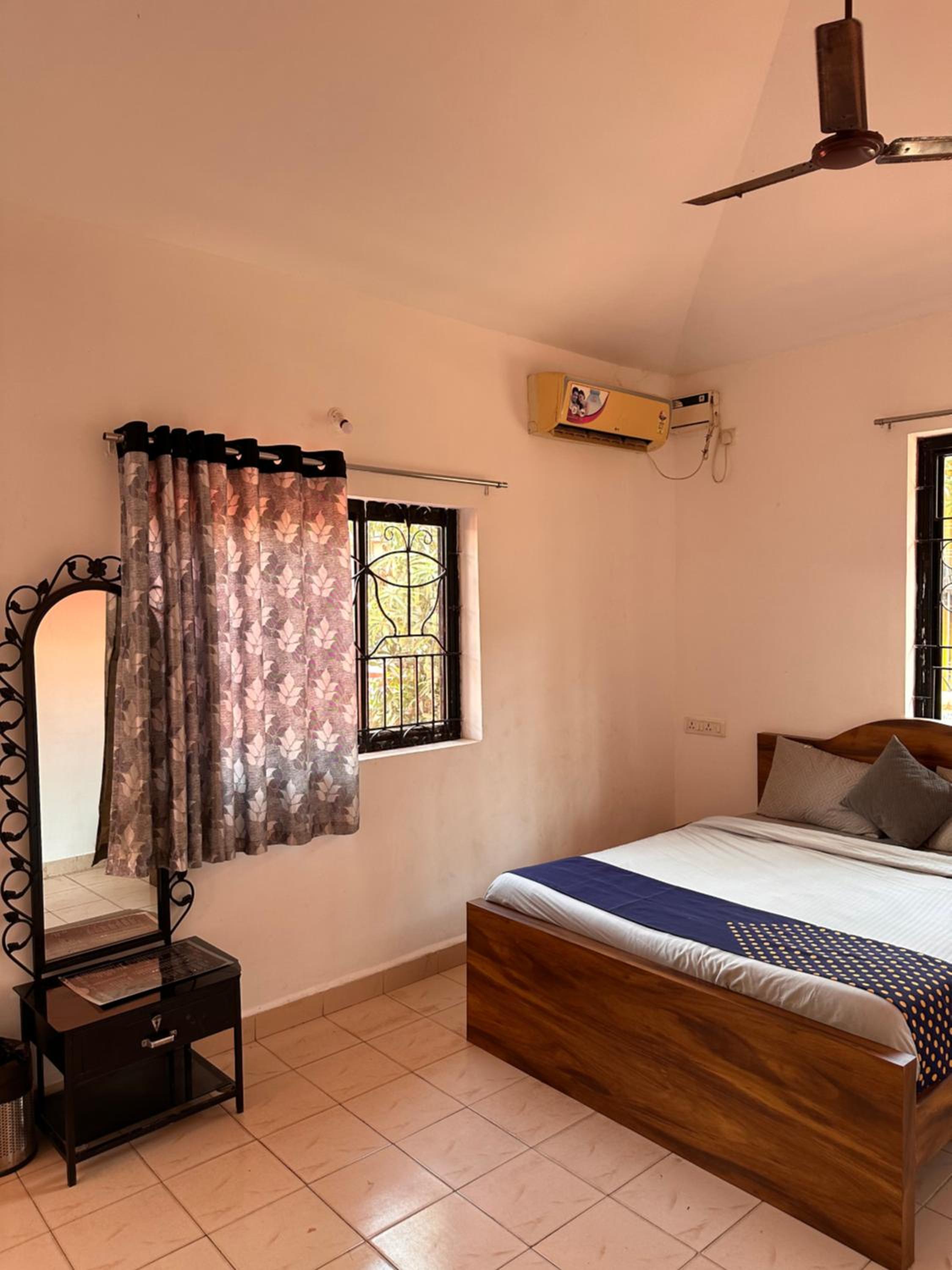 sun and sea guest house calangute view 2