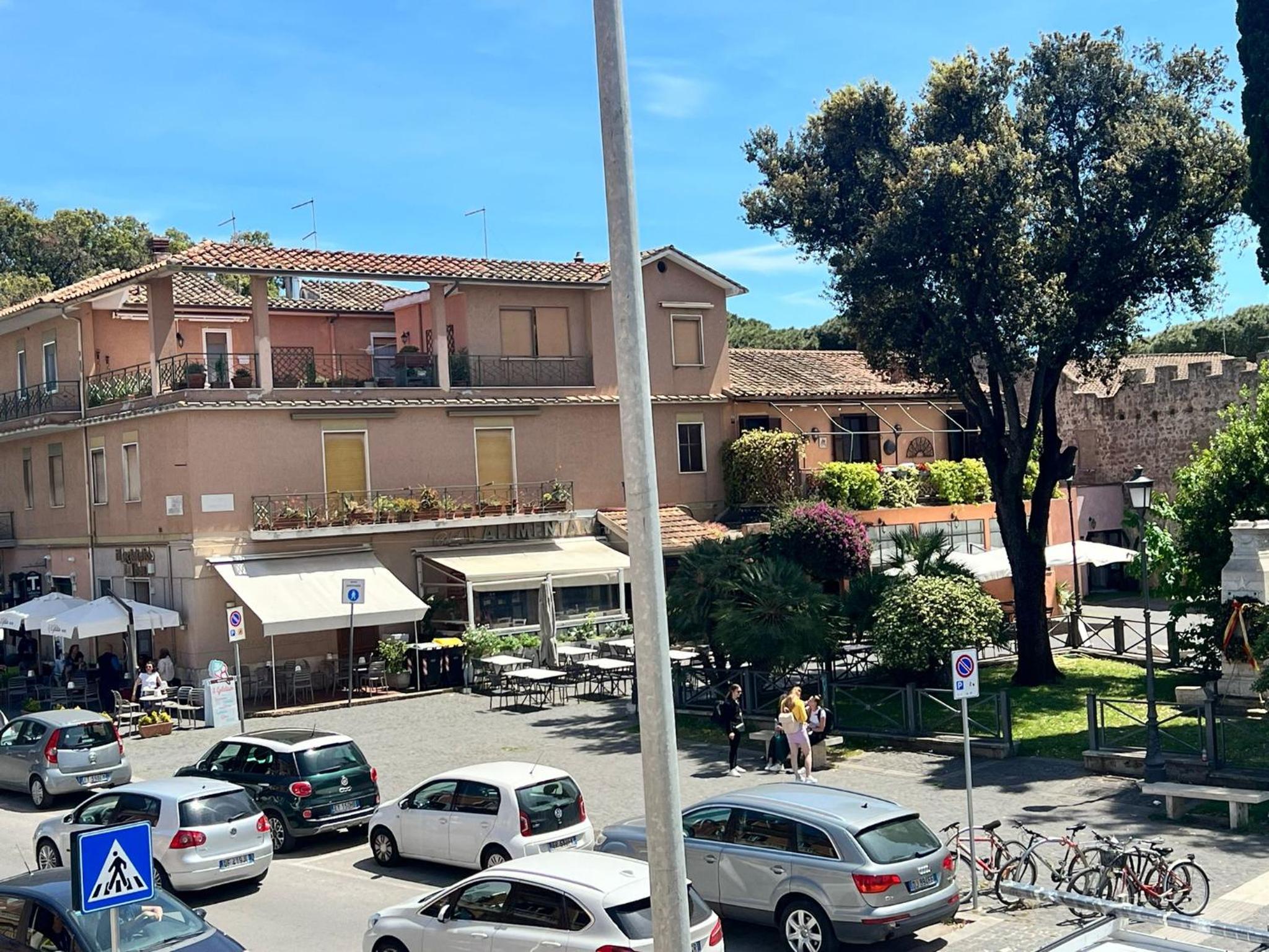Airport FCO, Ostia antica - Livio's home view 5