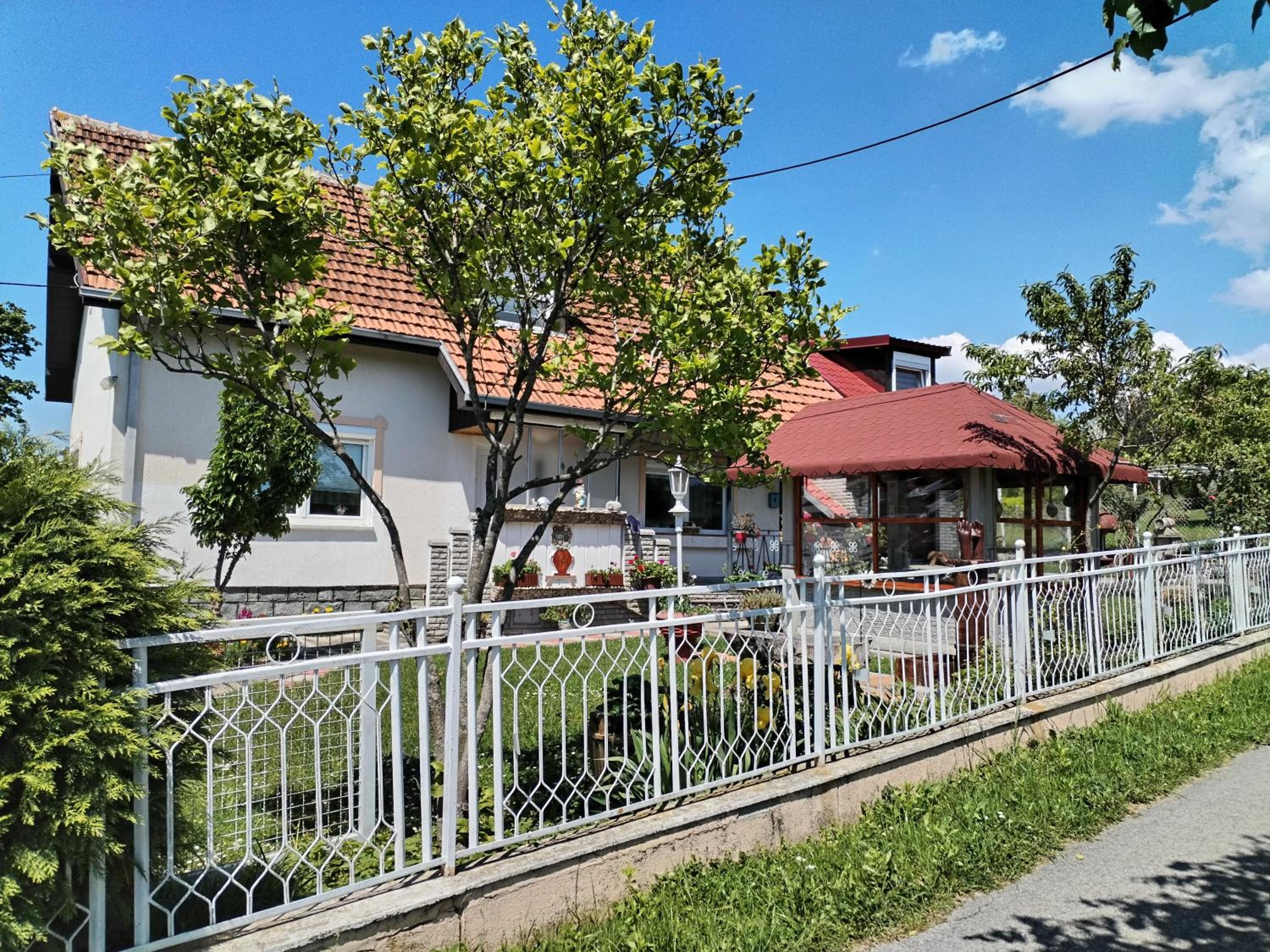 Vila Zvezdane večeri
