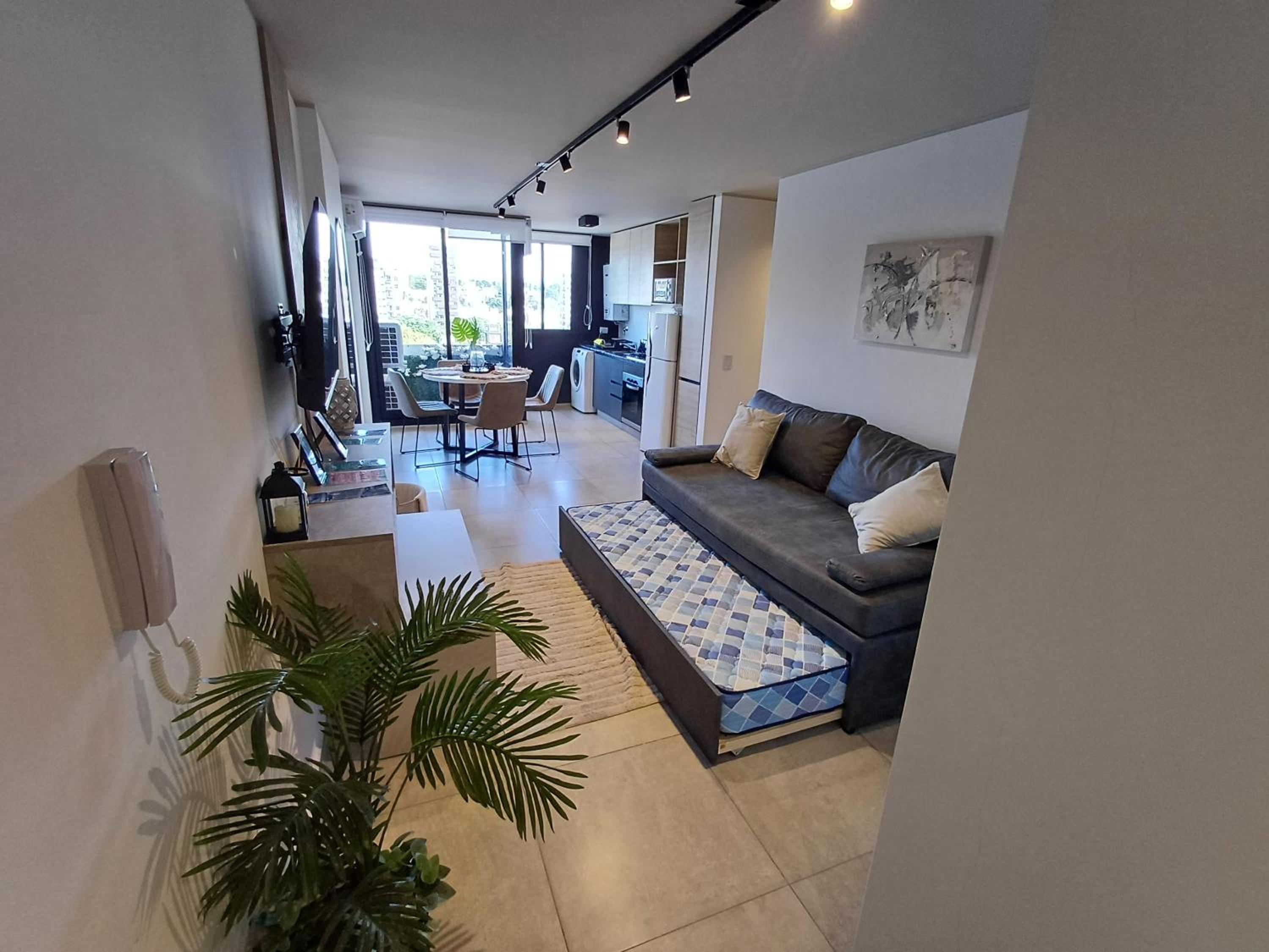 SERIETÁ 1 dormitorio con pileta y terraza