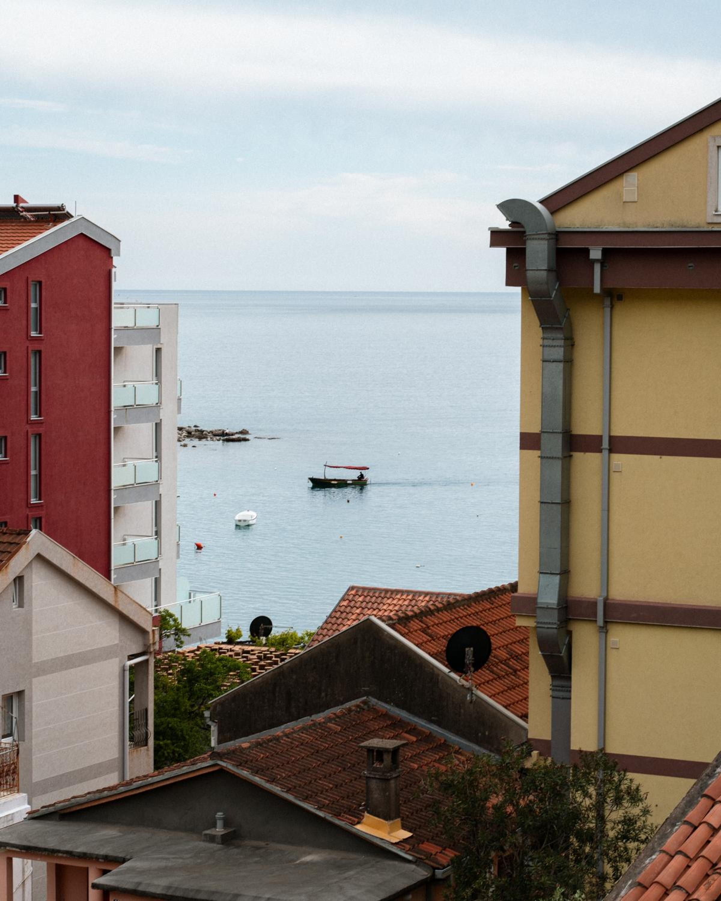 Historic Seafront Family Villa