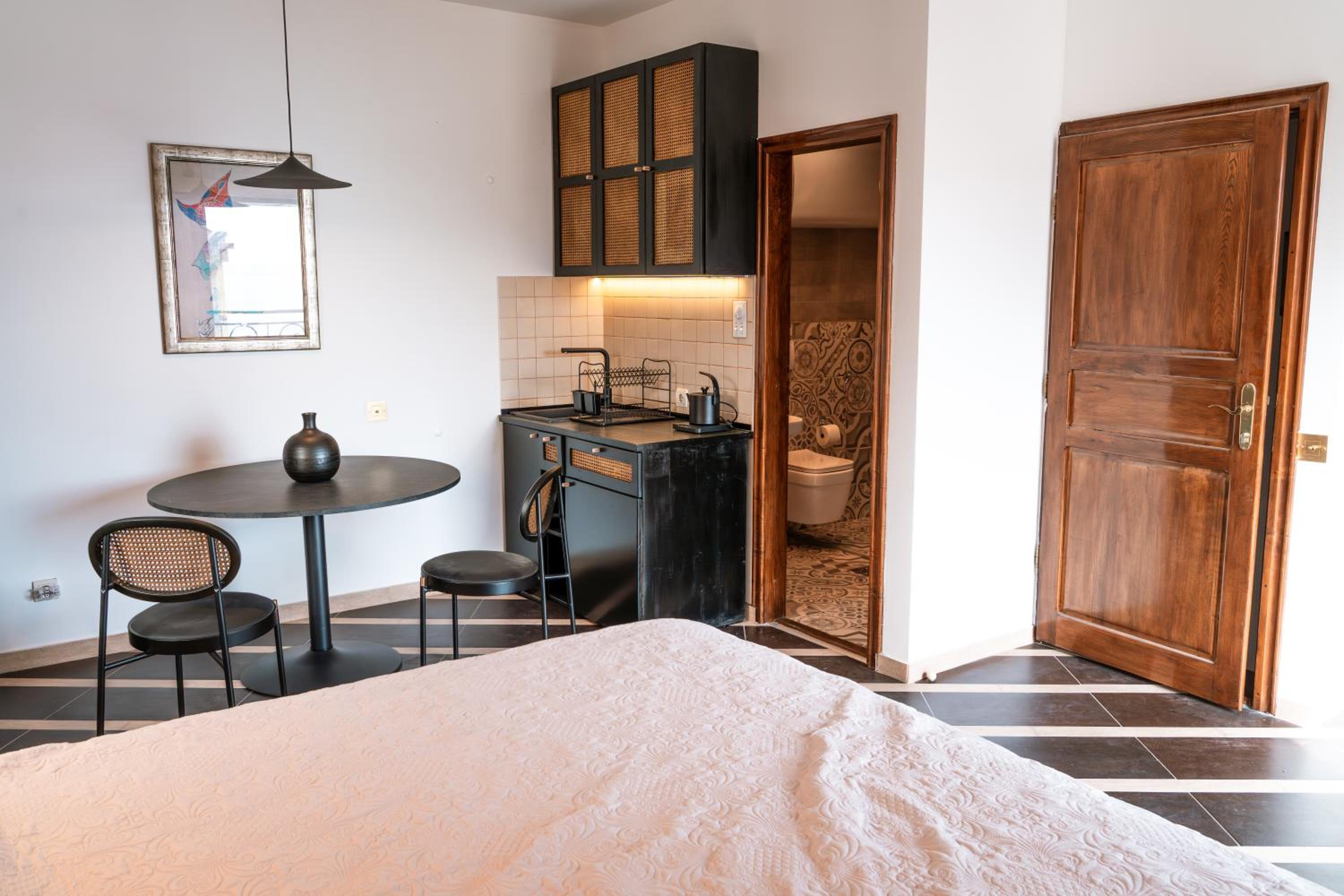 Historic Seafront Family Villa