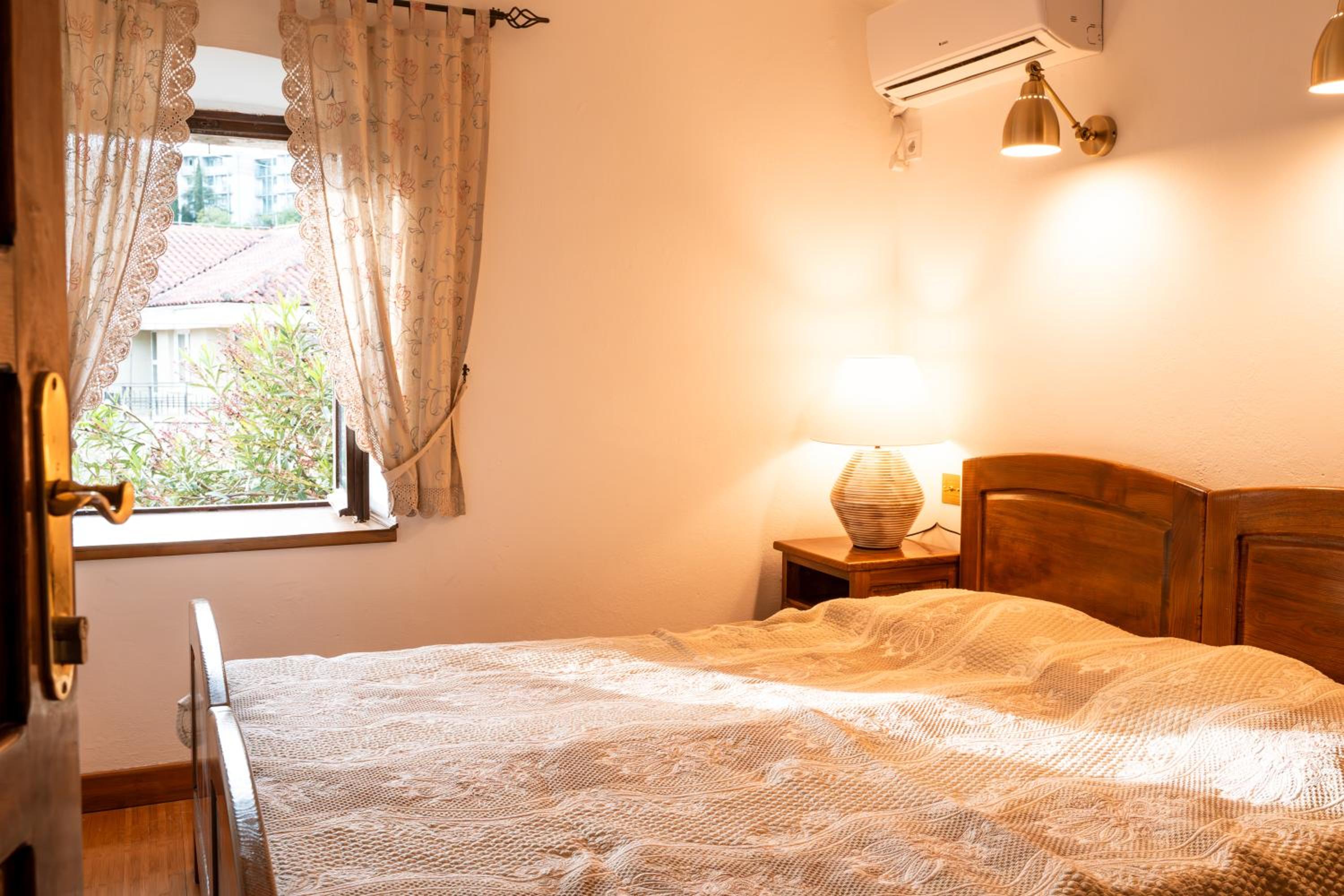 Historic Seafront Family Villa