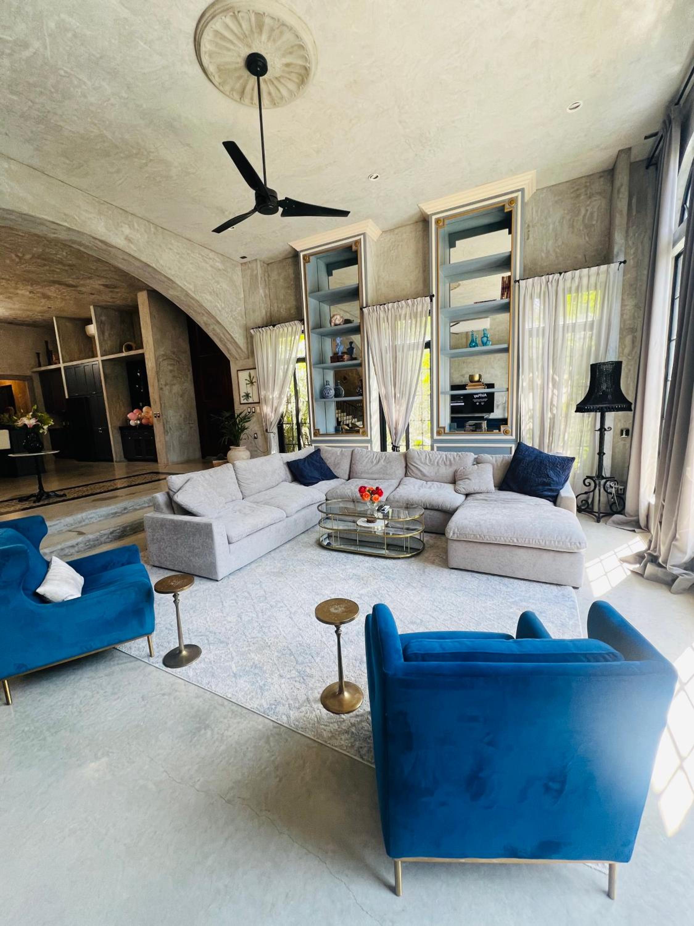 lounge