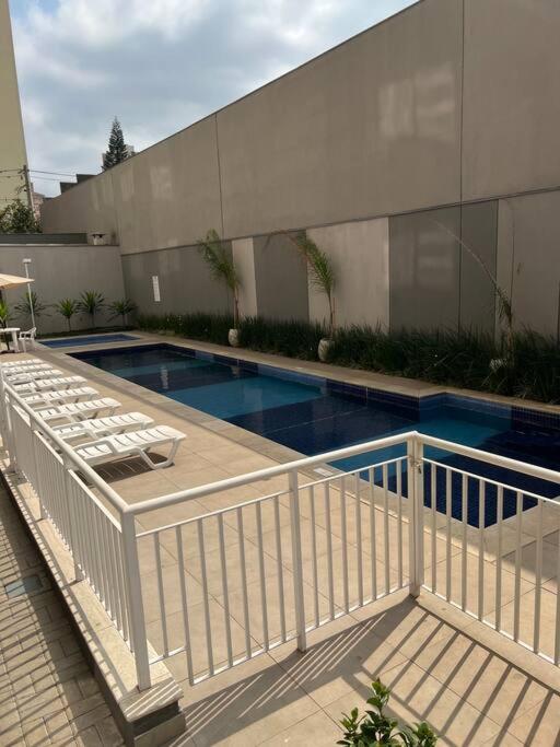 Loft novinho, Ar condicionado, há 200m do metrô Brás