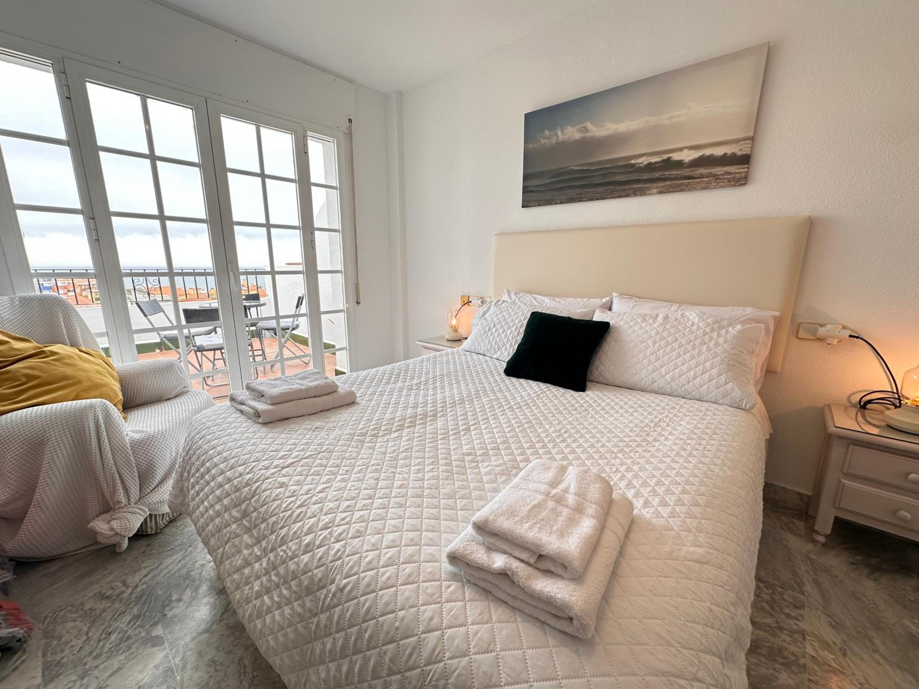 Nuestro Atico con vistas al Mar Terraza, Piscina y Parking