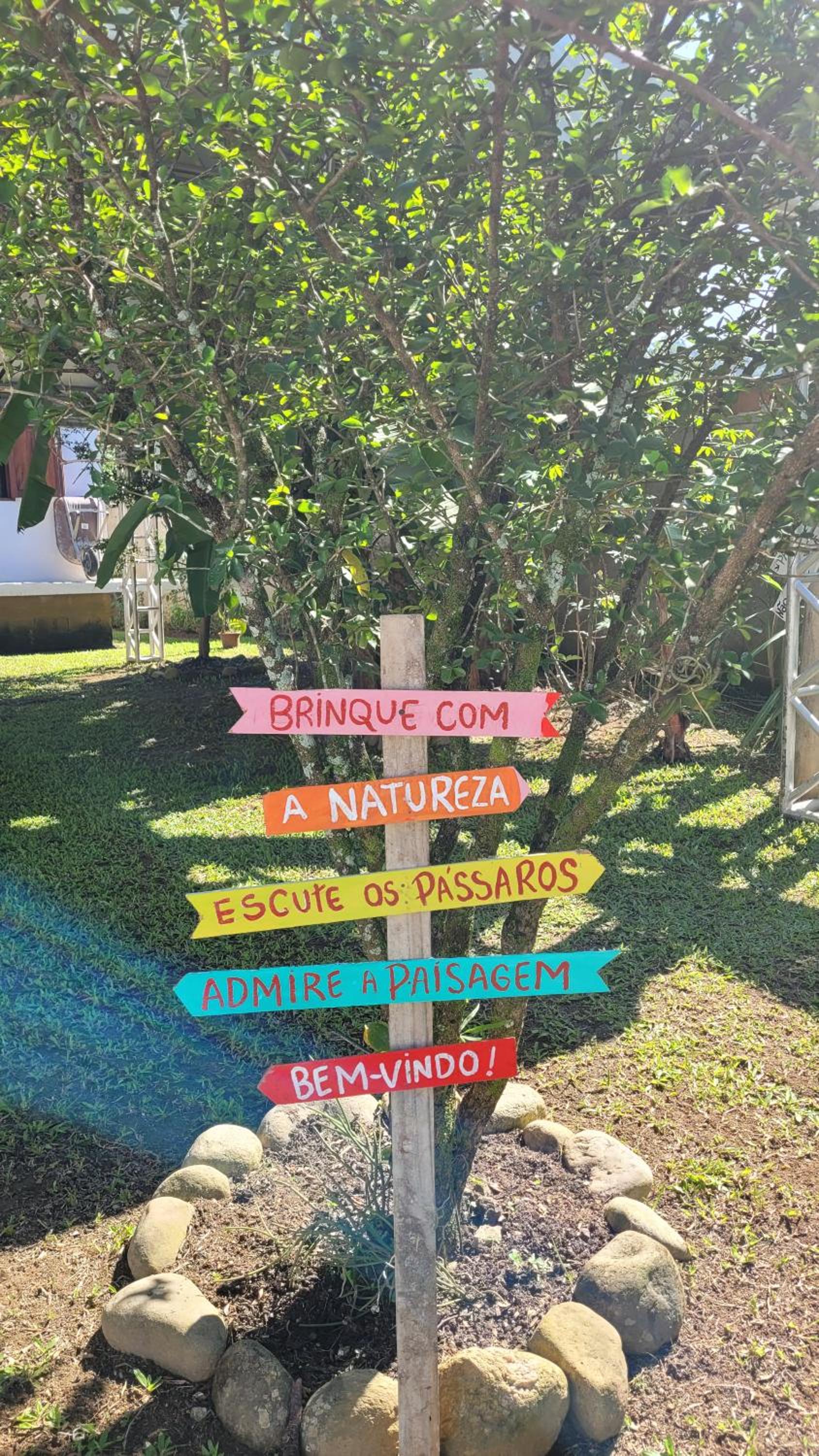 Casa com piscina e churrasqueira!
