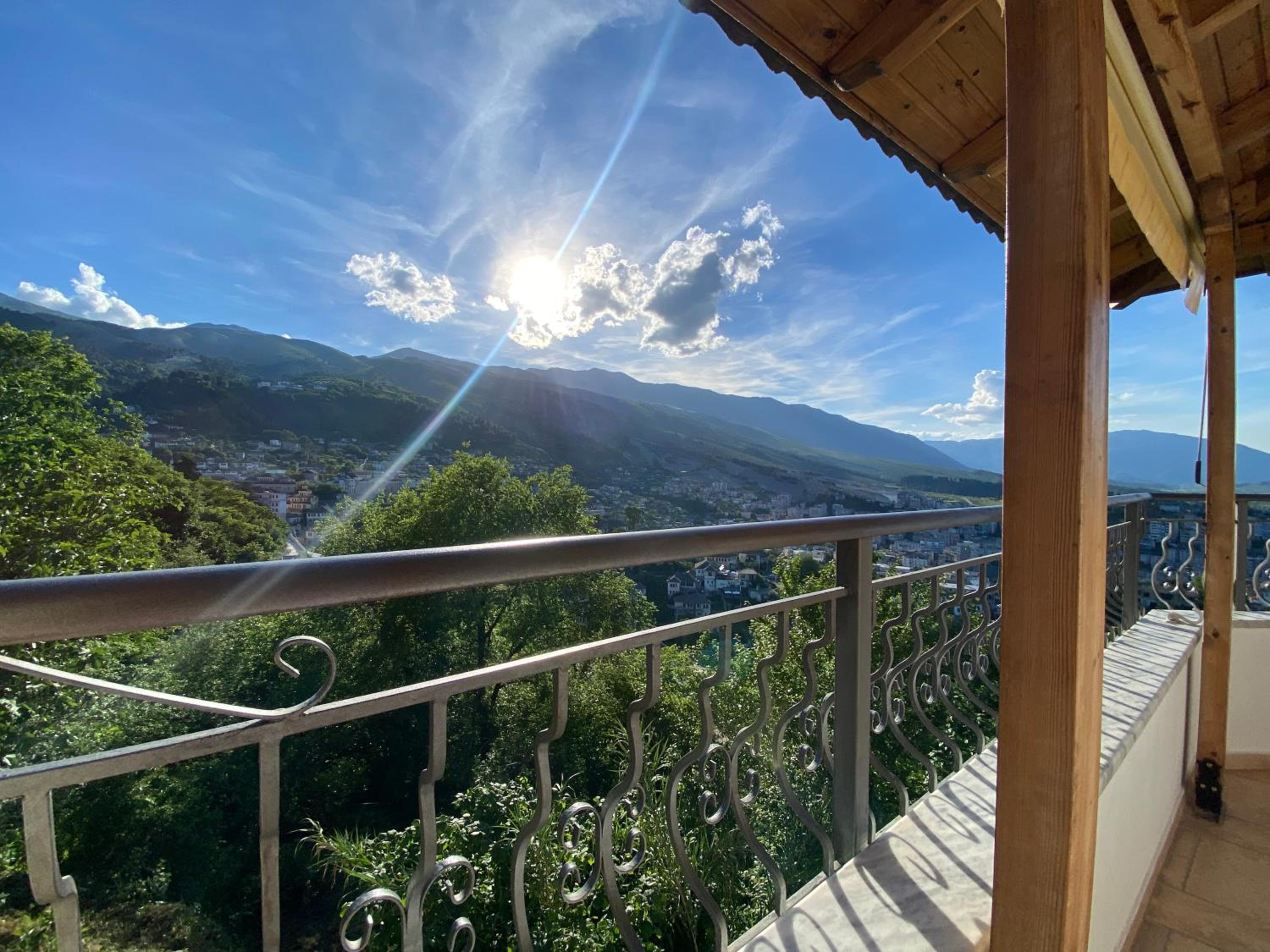 Guest House Persa