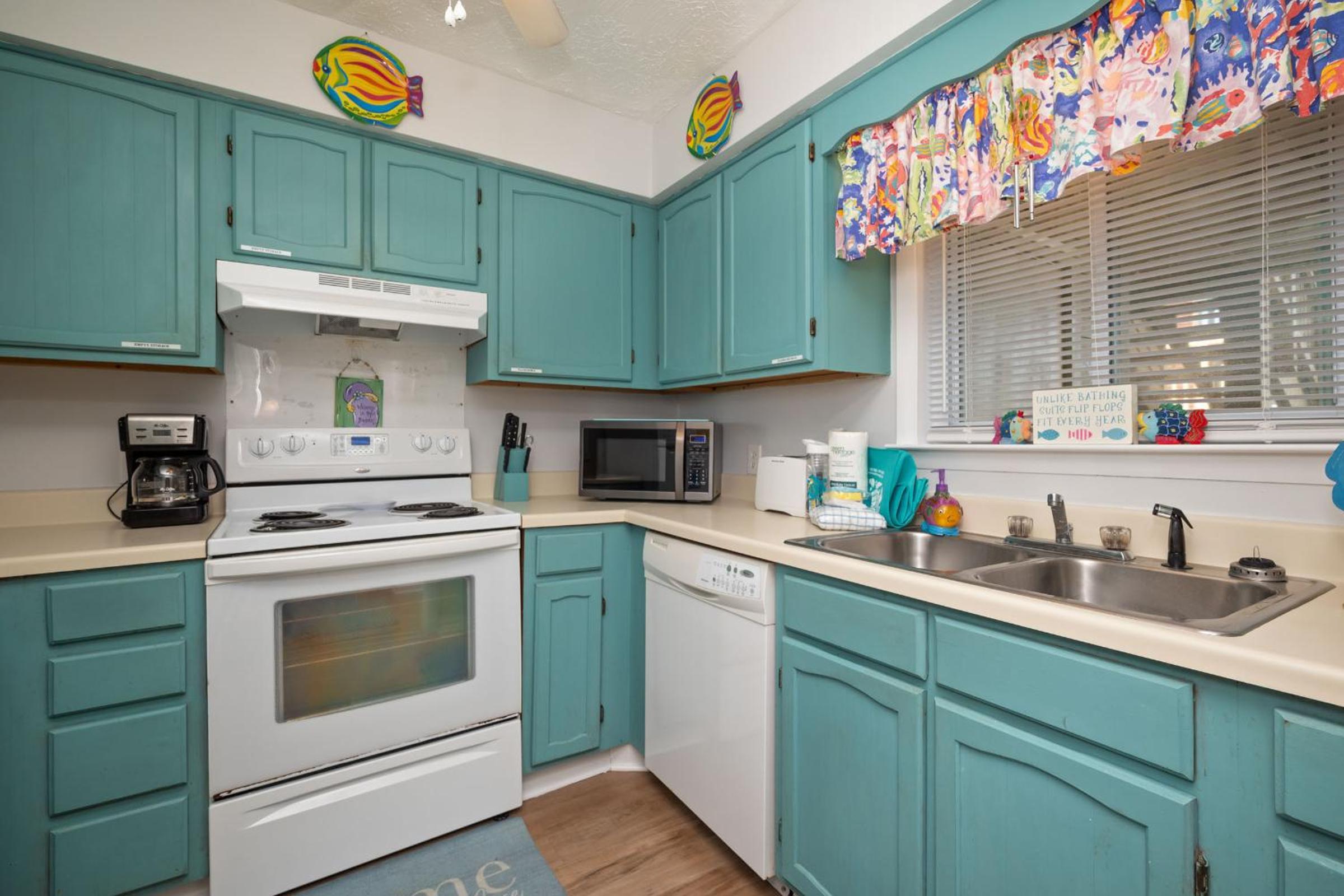 Cloud Nine by Oak Island Accommodations