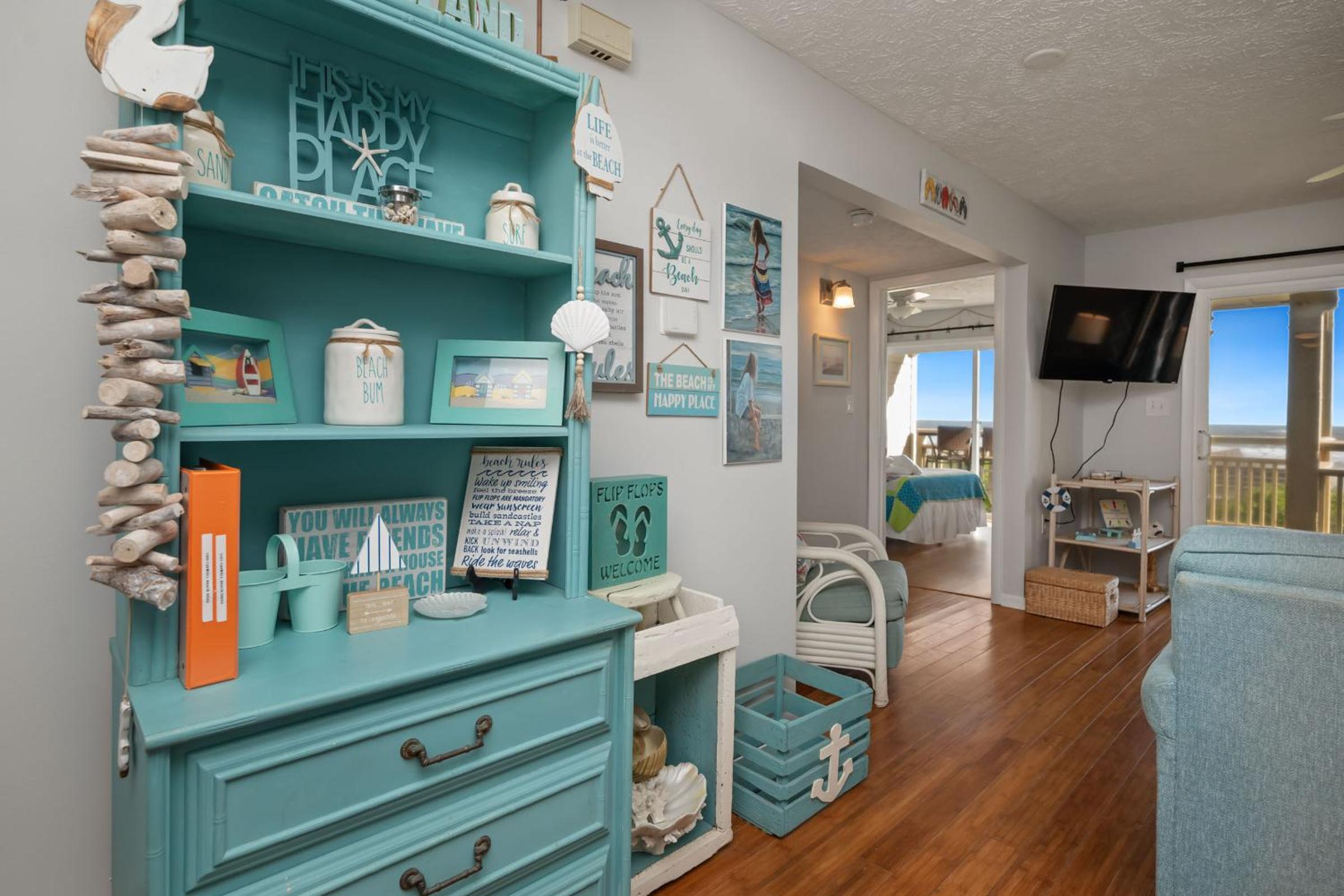 Cloud Nine by Oak Island Accommodations