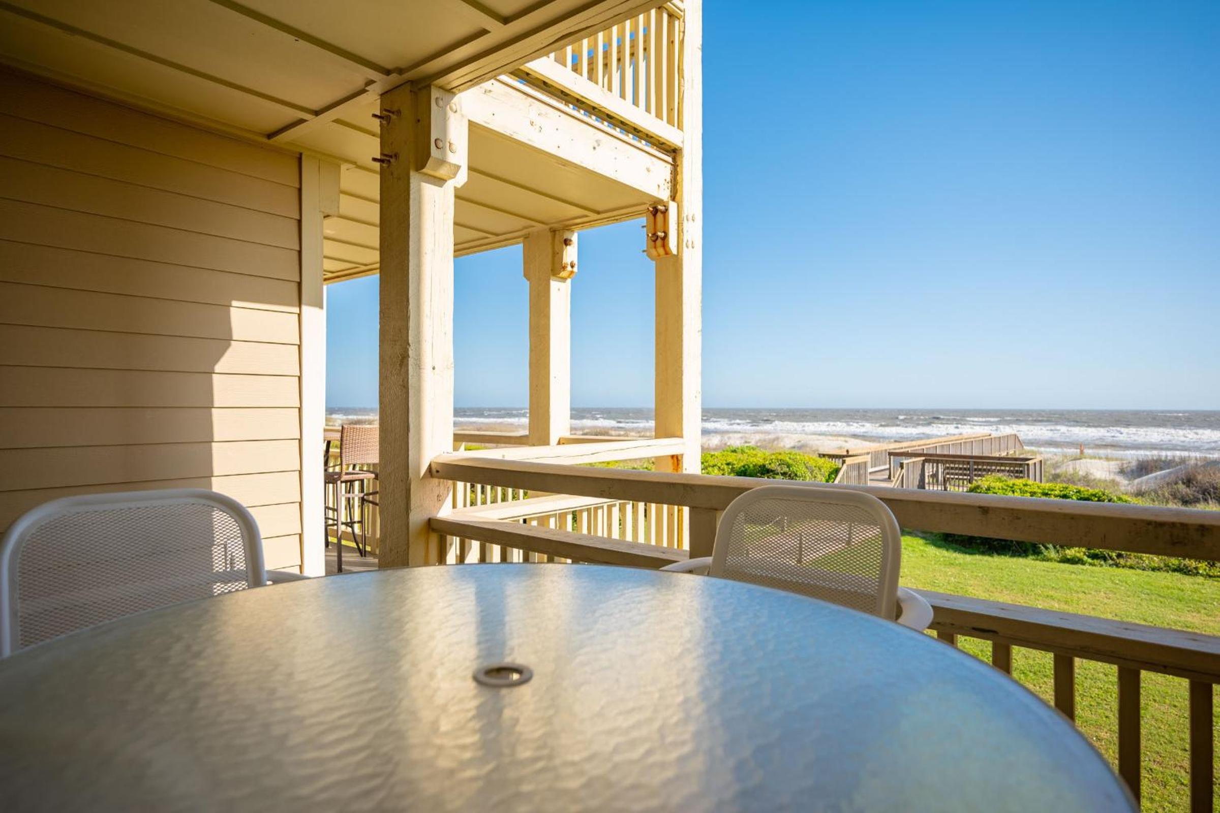 Cloud Nine by Oak Island Accommodations