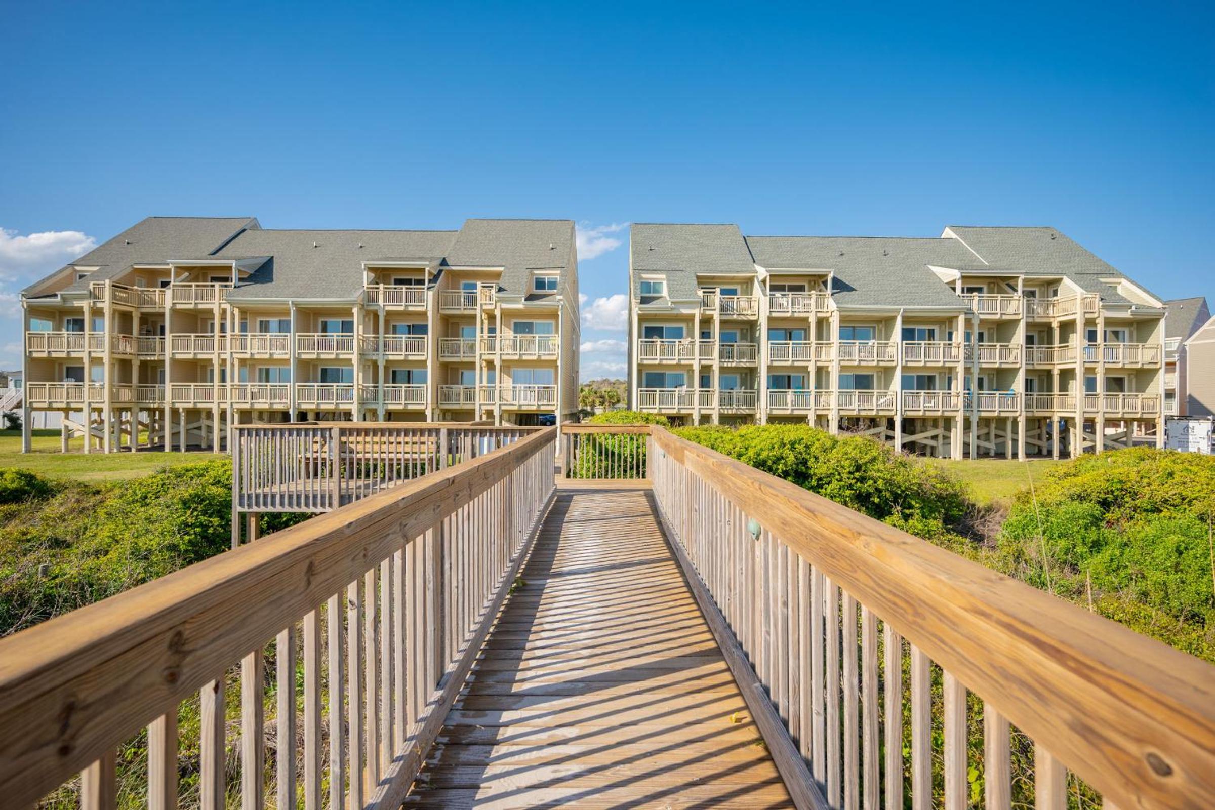 Cloud Nine by Oak Island Accommodations
